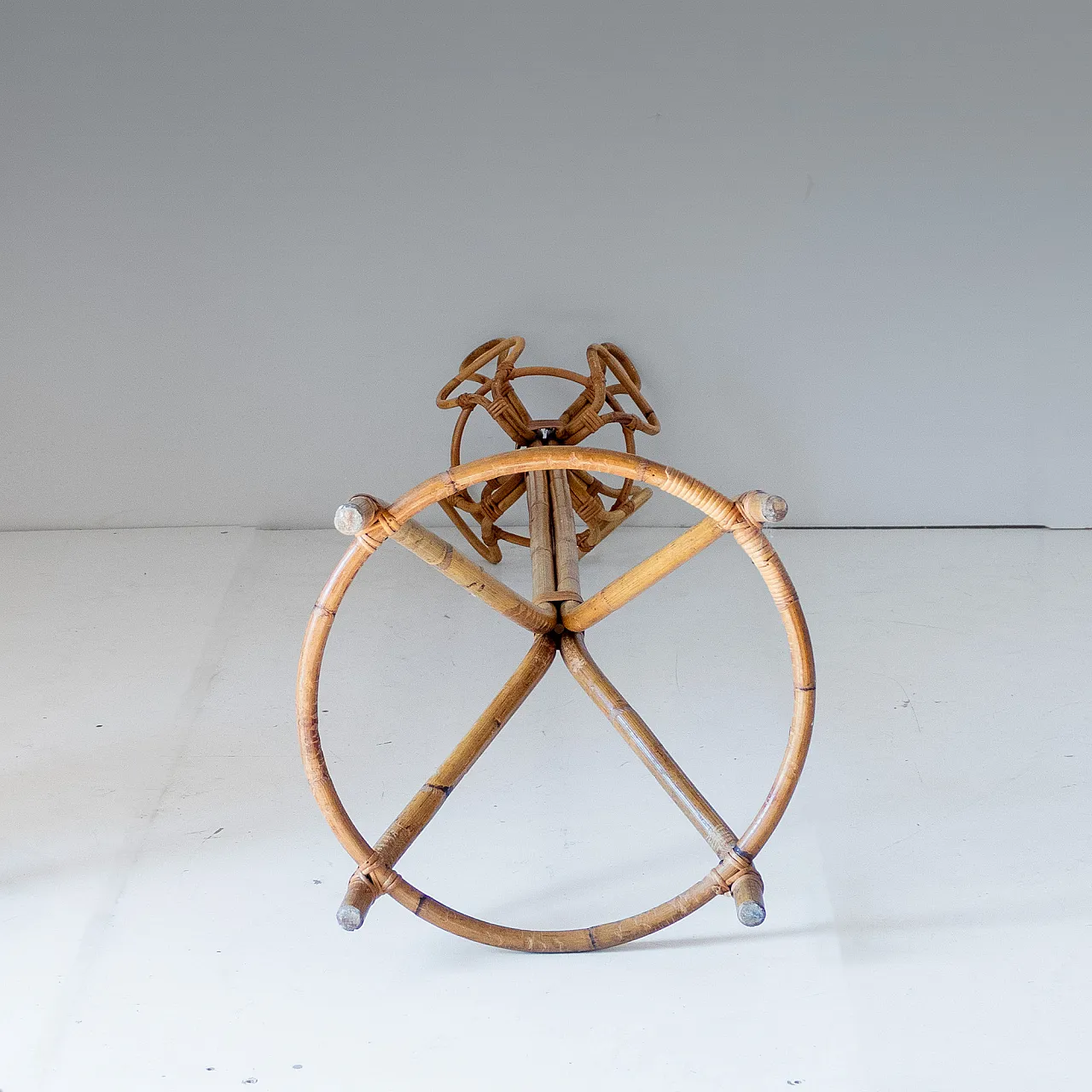 Sculptural bamboo coat hanger, Franco Albini, Italy, 1950s 13