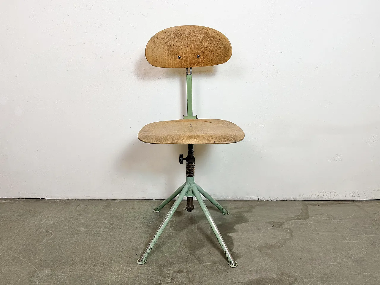 Green Industrial Workshop Chair, 1950s 21