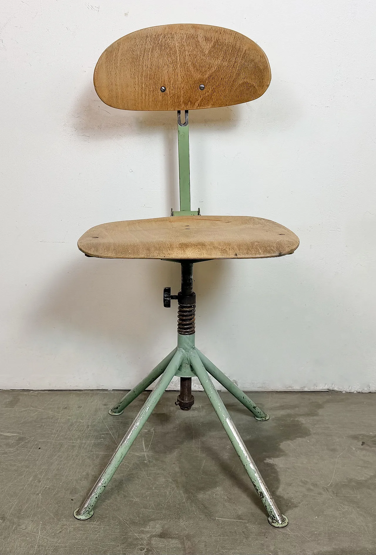 Green Industrial Workshop Chair, 1950s 22