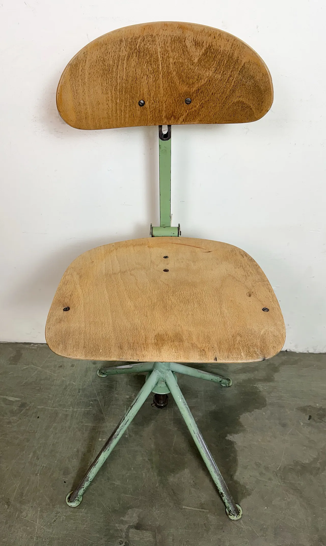 Green Industrial Workshop Chair, 1950s 23