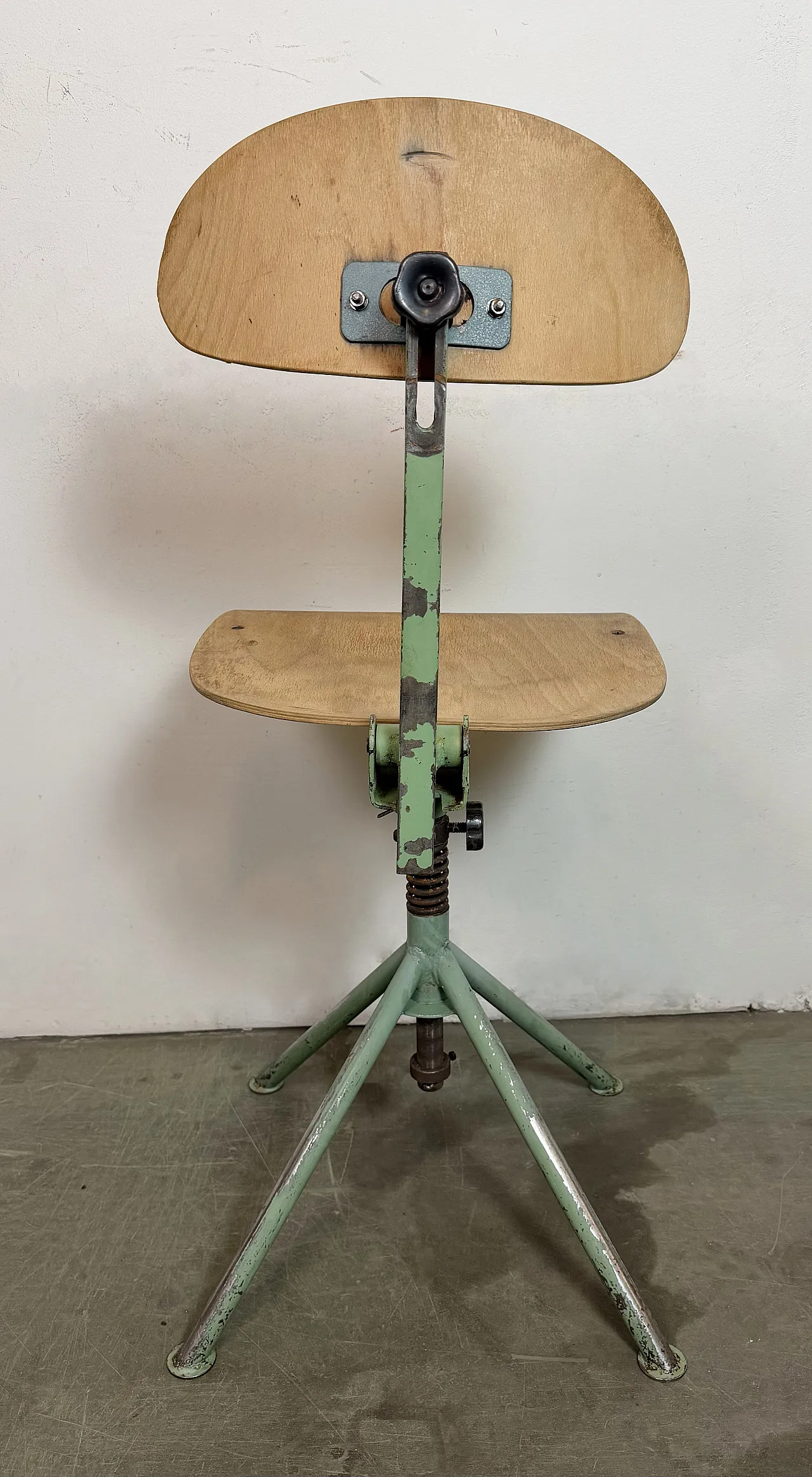Green Industrial Workshop Chair, 1950s 31