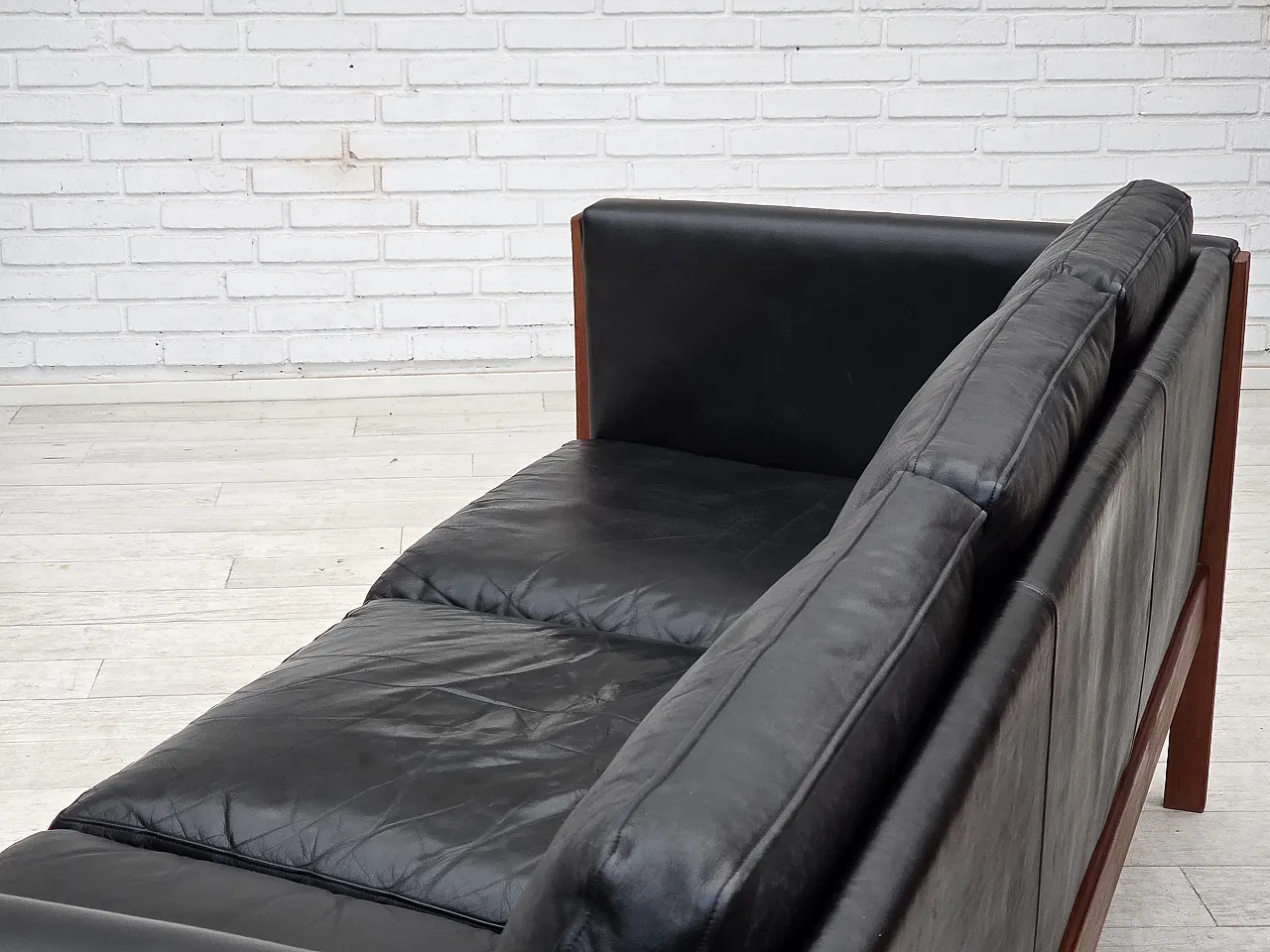 Divano danese di H.J.Wegner, a 3 posti modello CH 163, anni '60 16