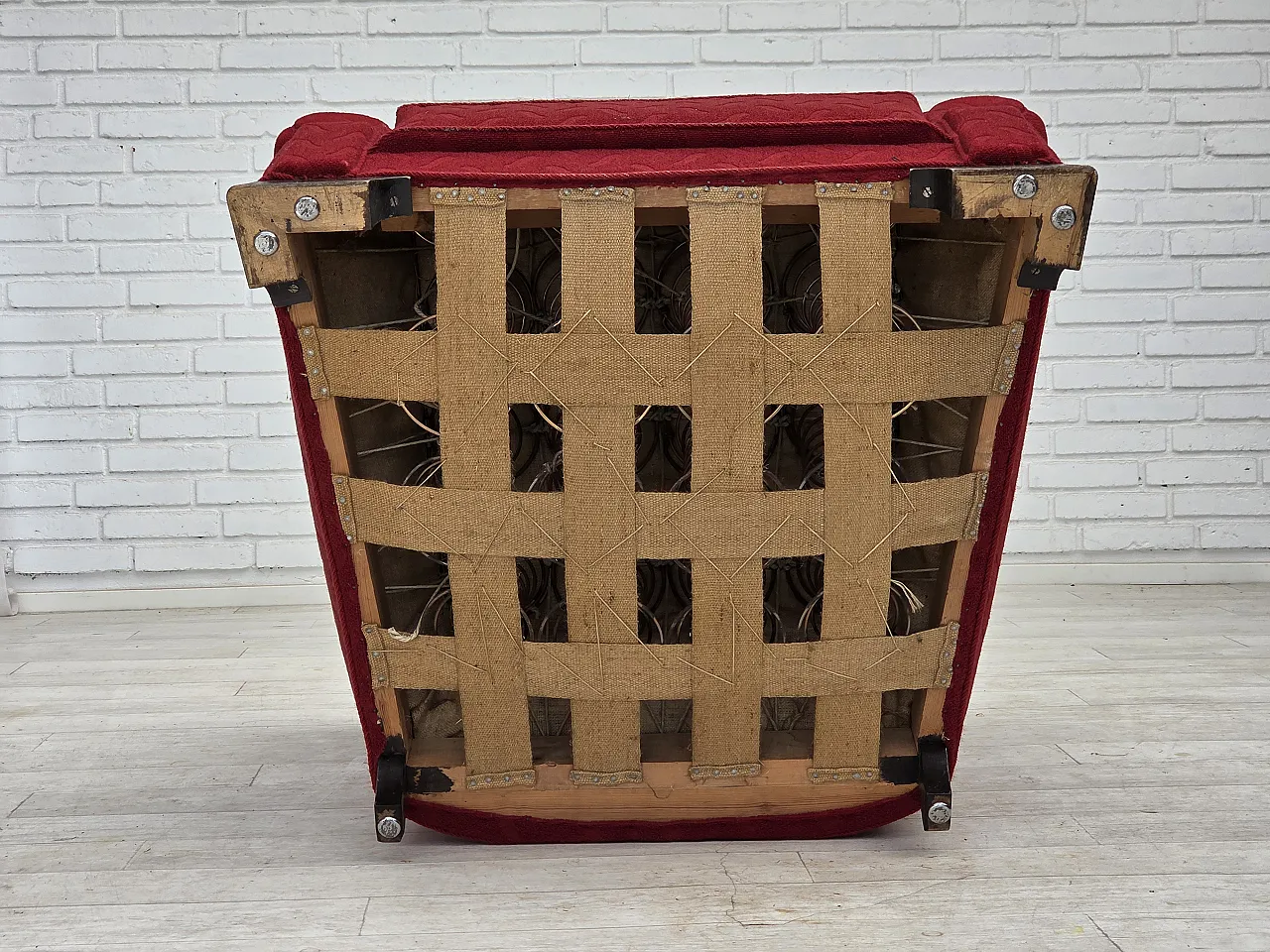 Poltrona relax danese, in lana rossa e quercia, anni '50 14