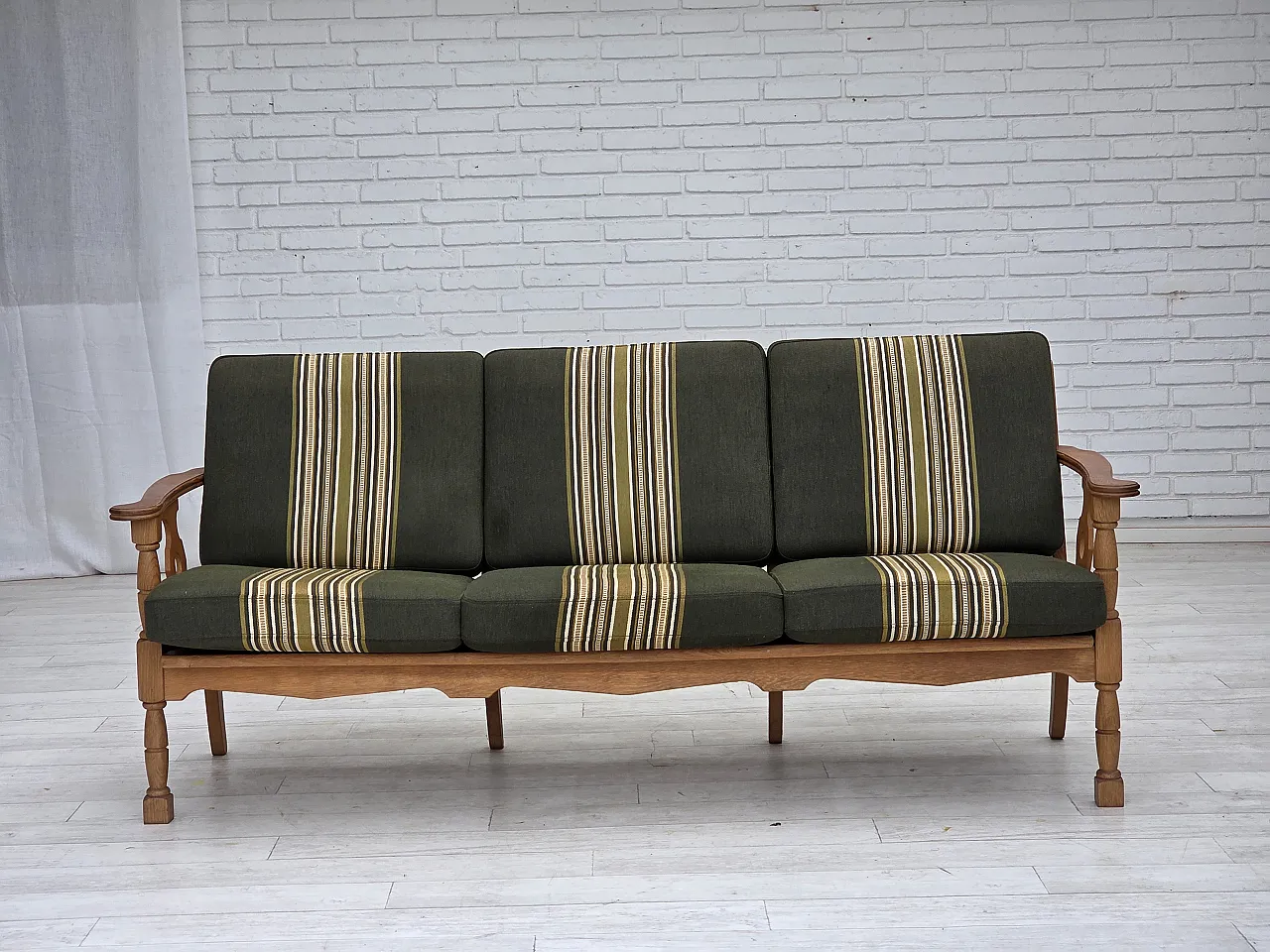 Divano danese a 3 posti, mobili in lana verde, rovere, anni '70 2