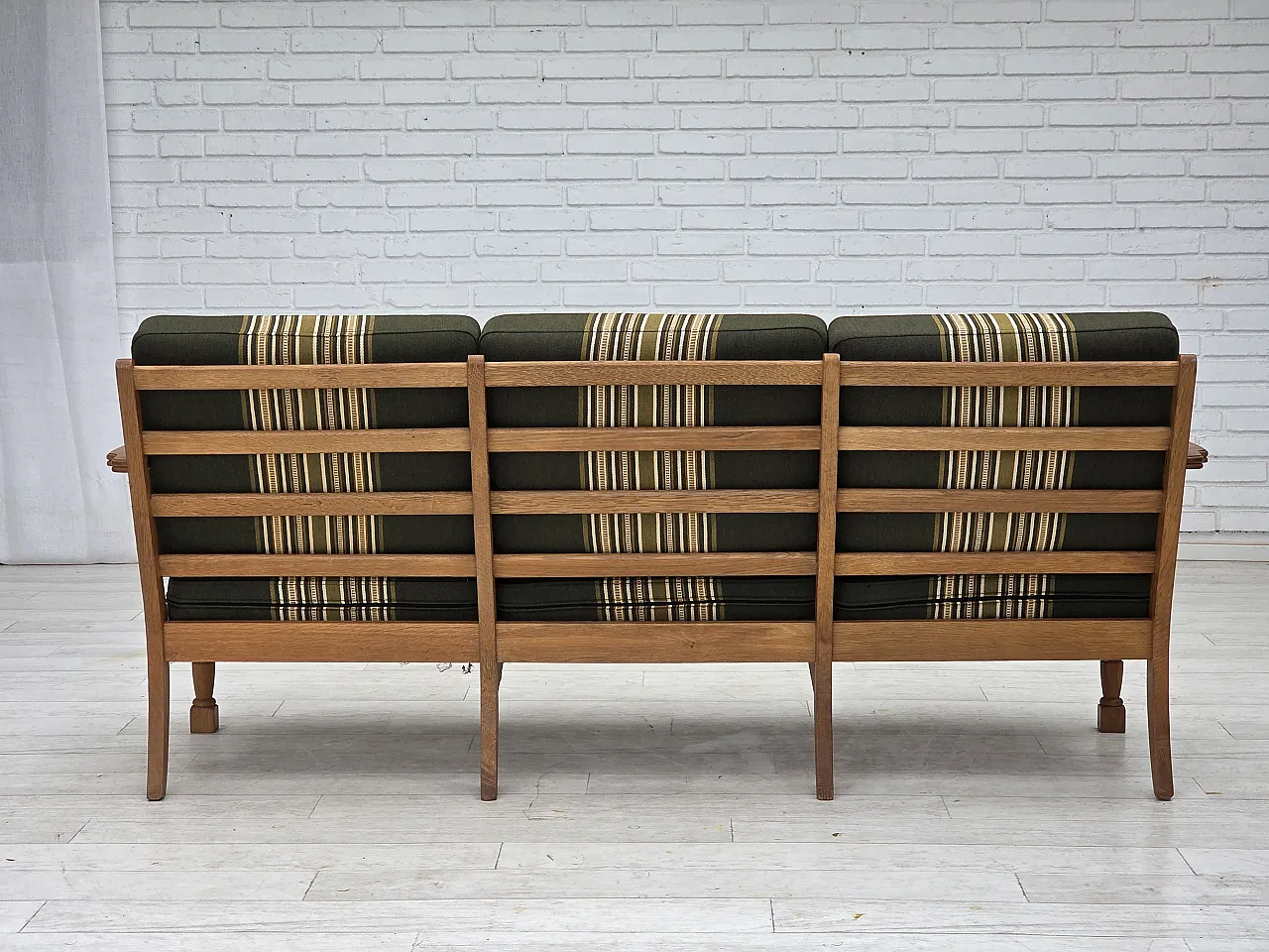 Divano danese a 3 posti, mobili in lana verde, rovere, anni '70 13