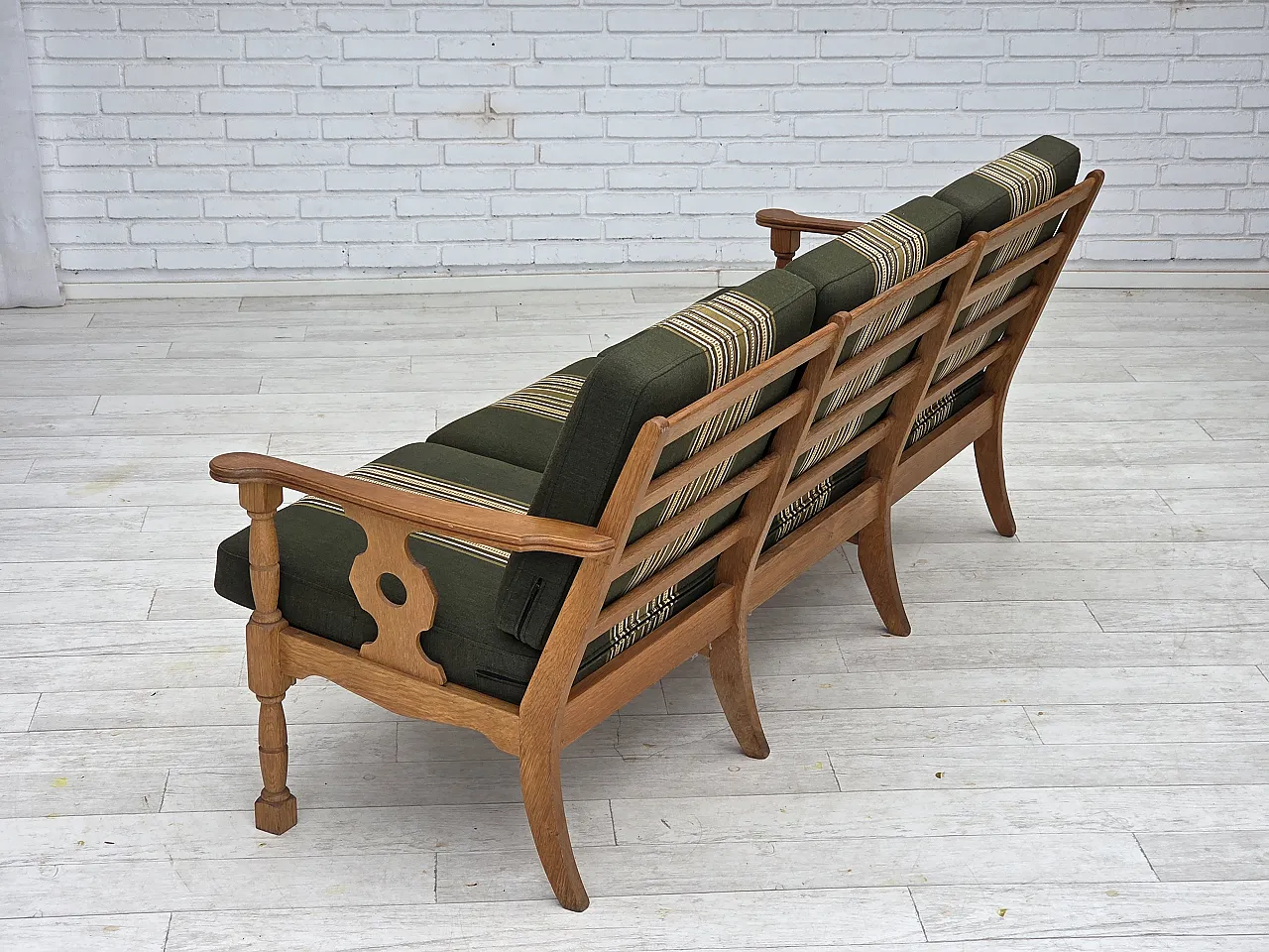 Divano danese a 3 posti, mobili in lana verde, rovere, anni '70 15