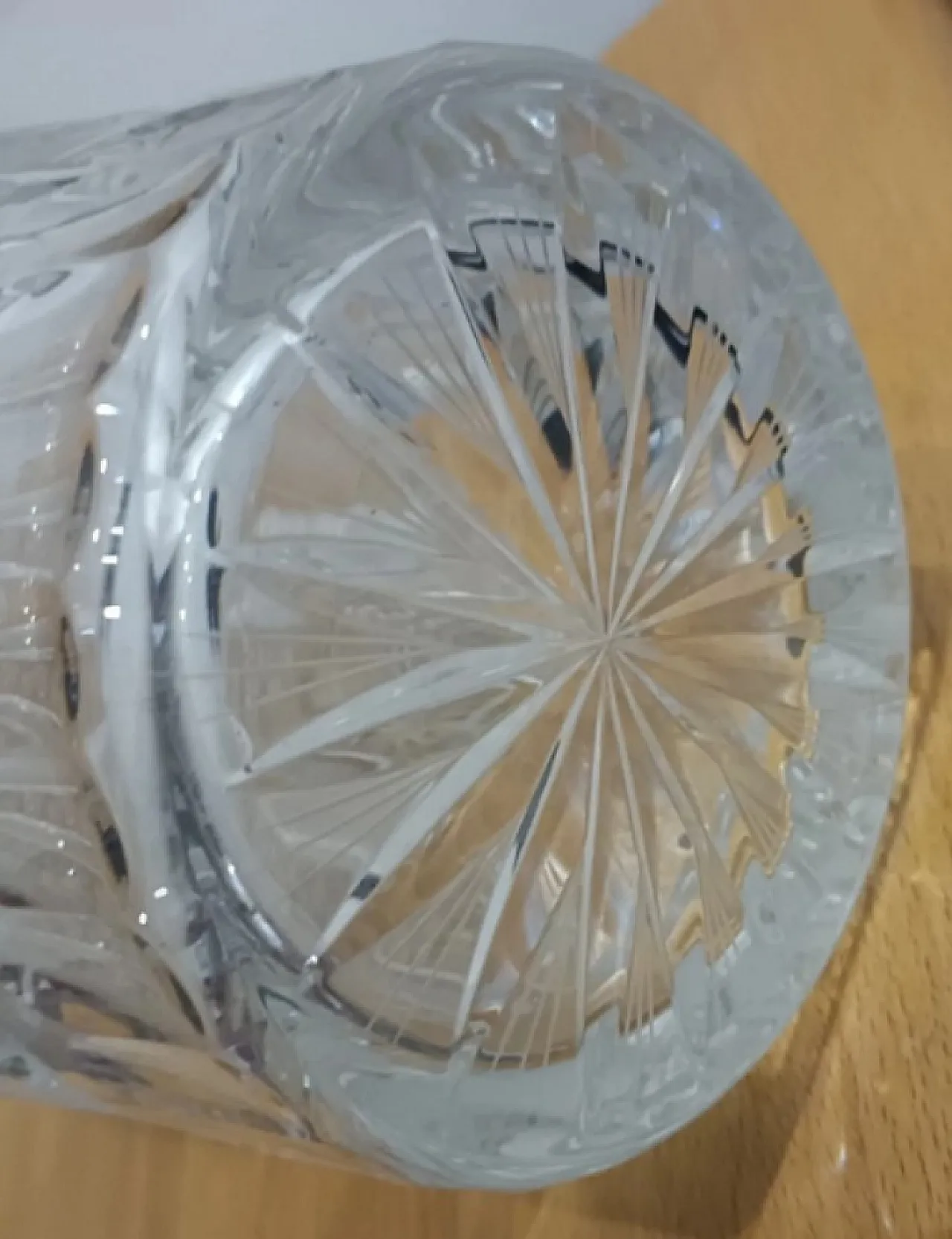 Xandra bohemian crystal vase, hand cut, 20th century 7