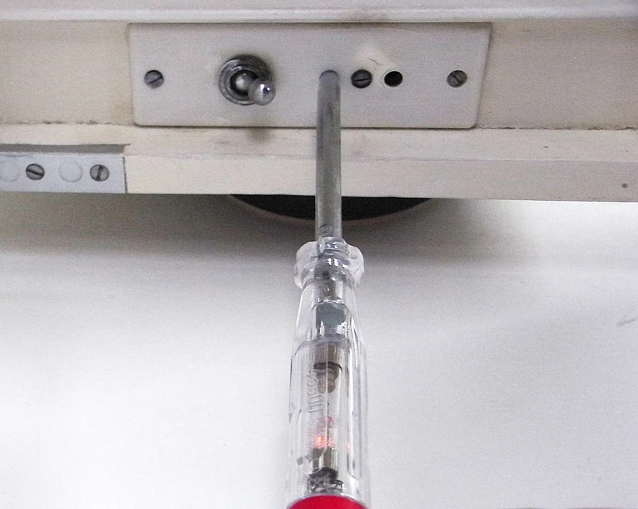 Mid-Century chest of drawers from Laboureau, 1940s 11