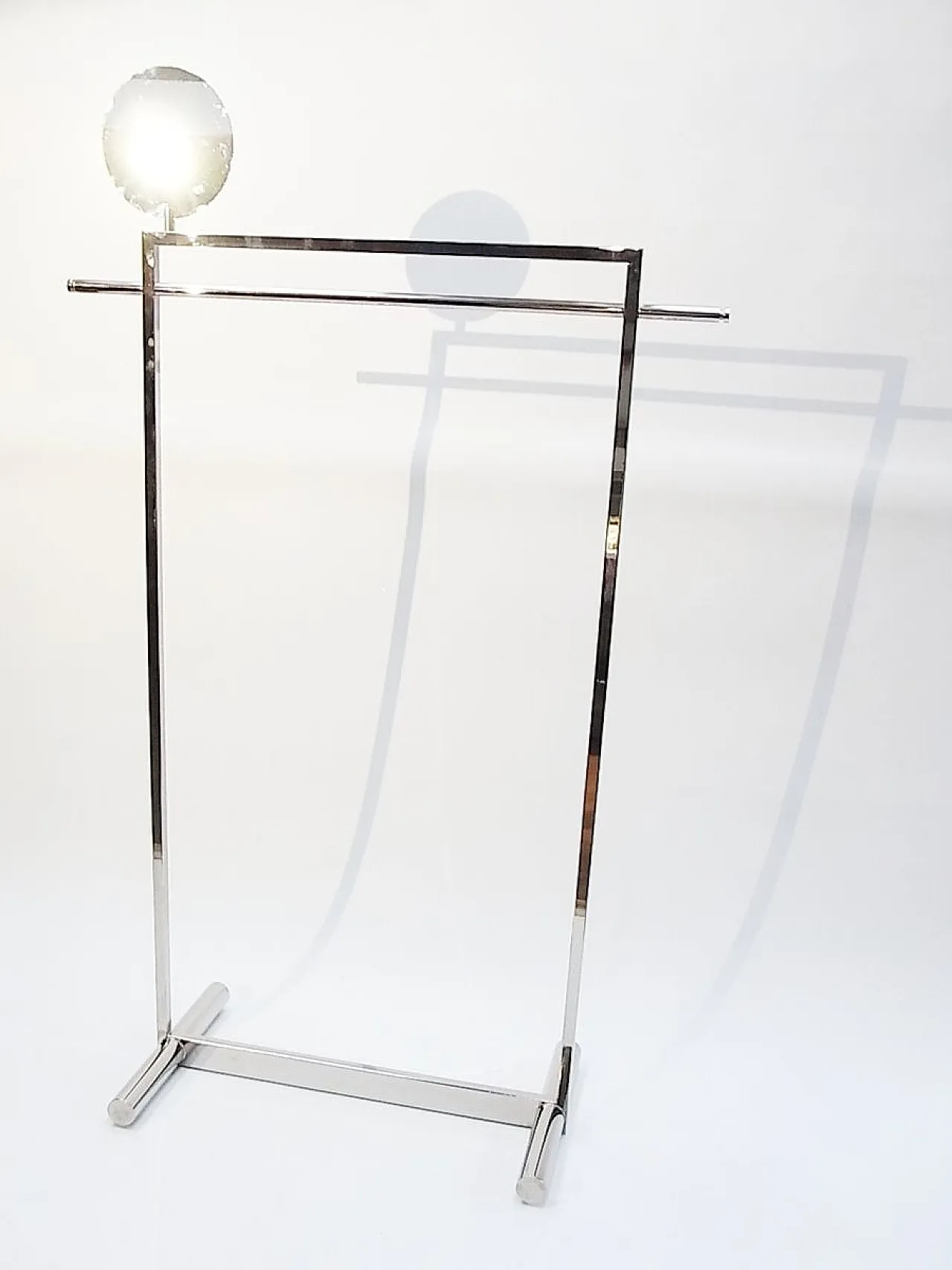 Appendiabiti in acciaio nichelato con specchio, fine '900 3