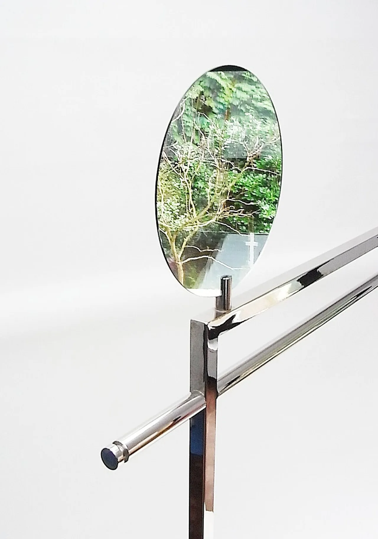 Appendiabiti in acciaio nichelato con specchio, fine '900 4