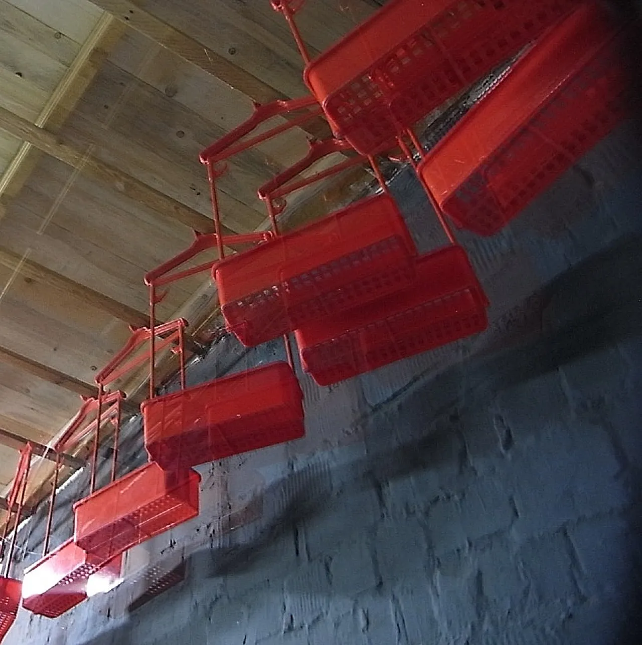 5 Appendiabiti, anni '70 8