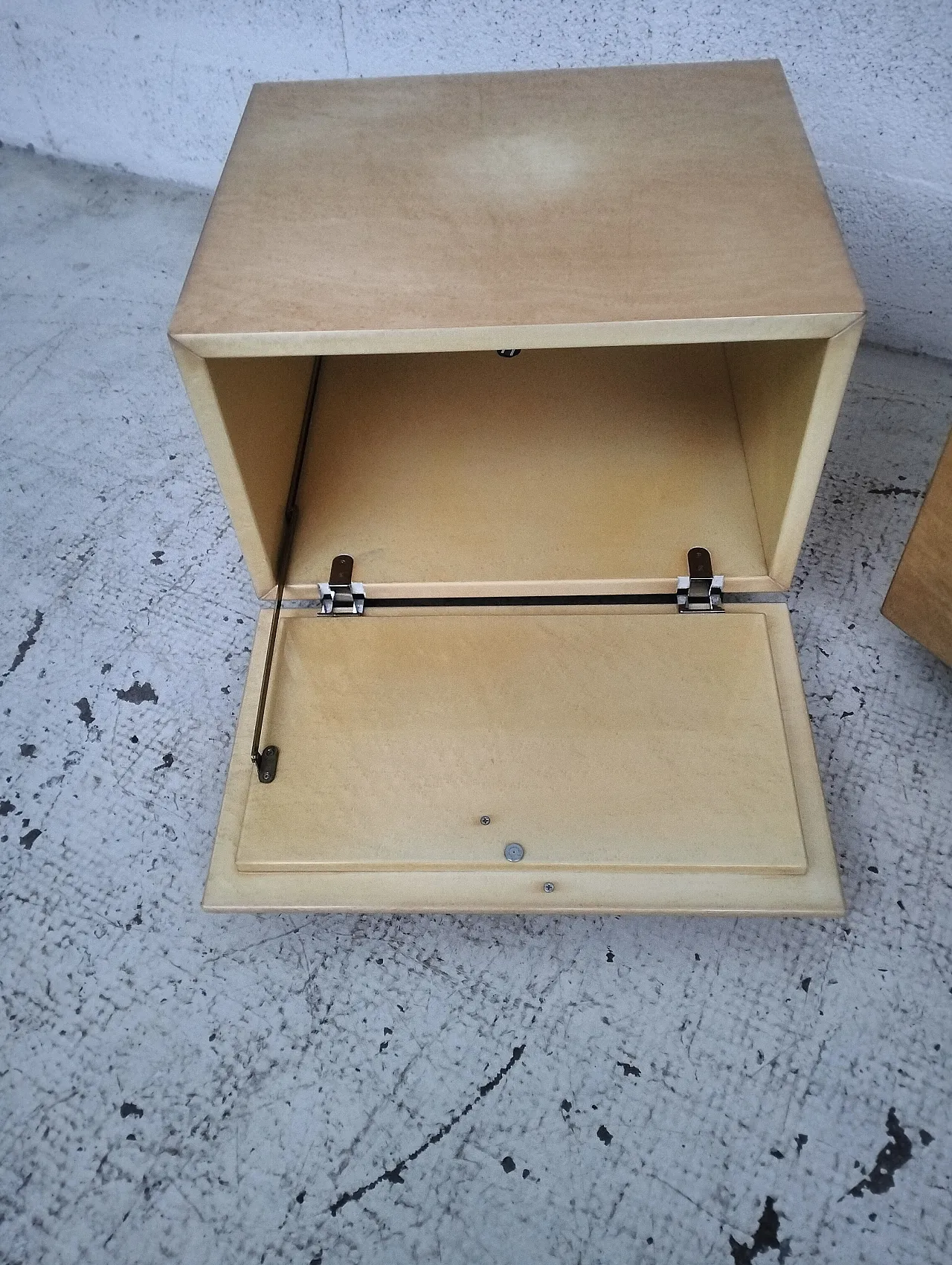 Coppia di comodini di Giovanni Offredi per Saporiti, anni '80 12