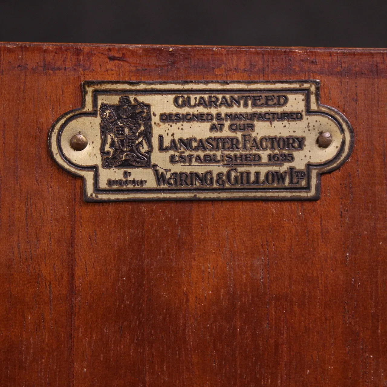 English Art Deco chest of drawers, 20th century 3