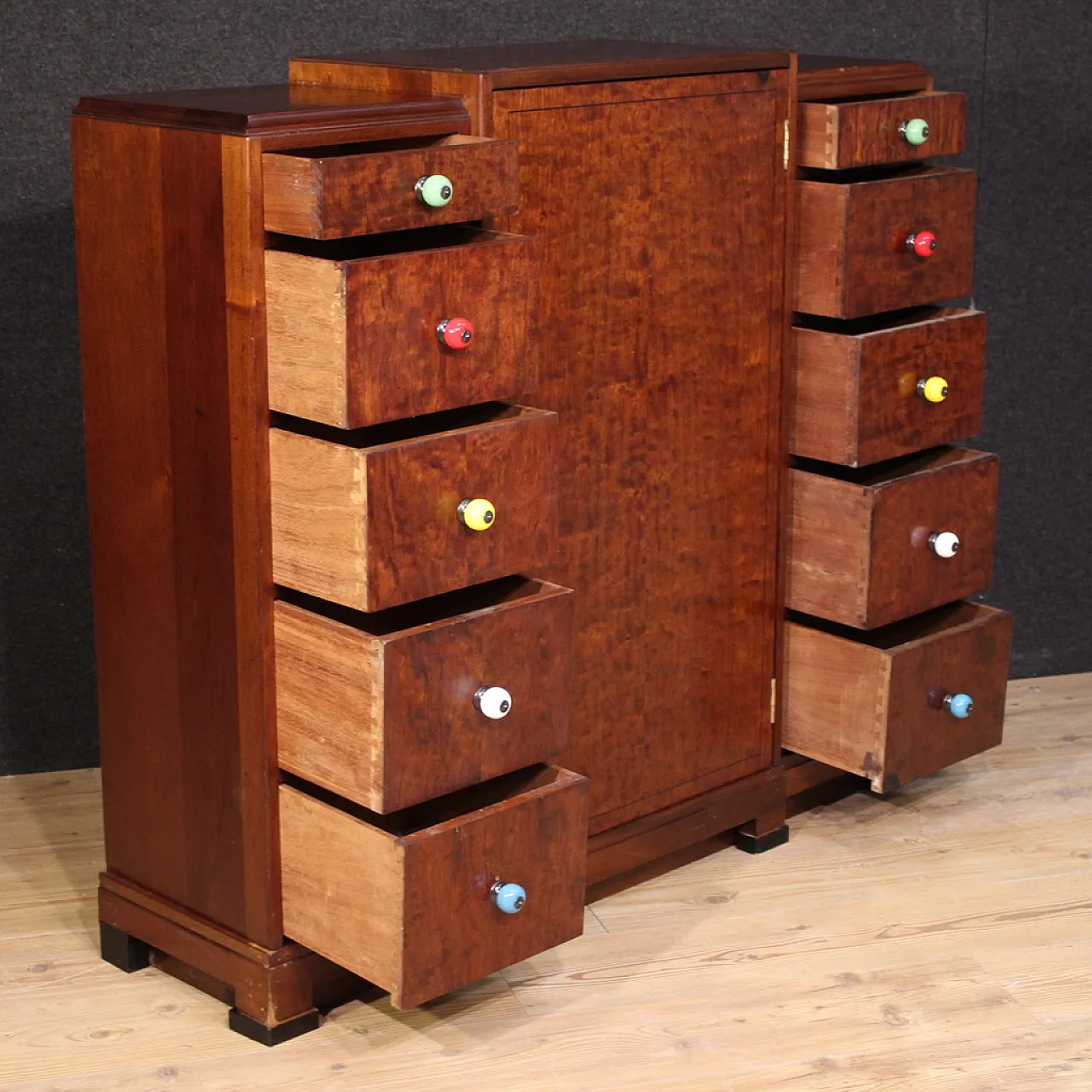 English Art Deco chest of drawers, 20th century 9
