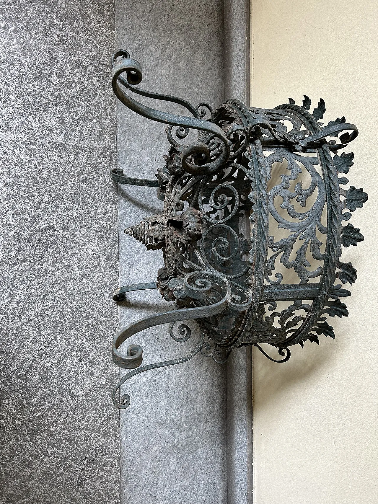 Fioriera francese in ferro battuto, inizio '900 6