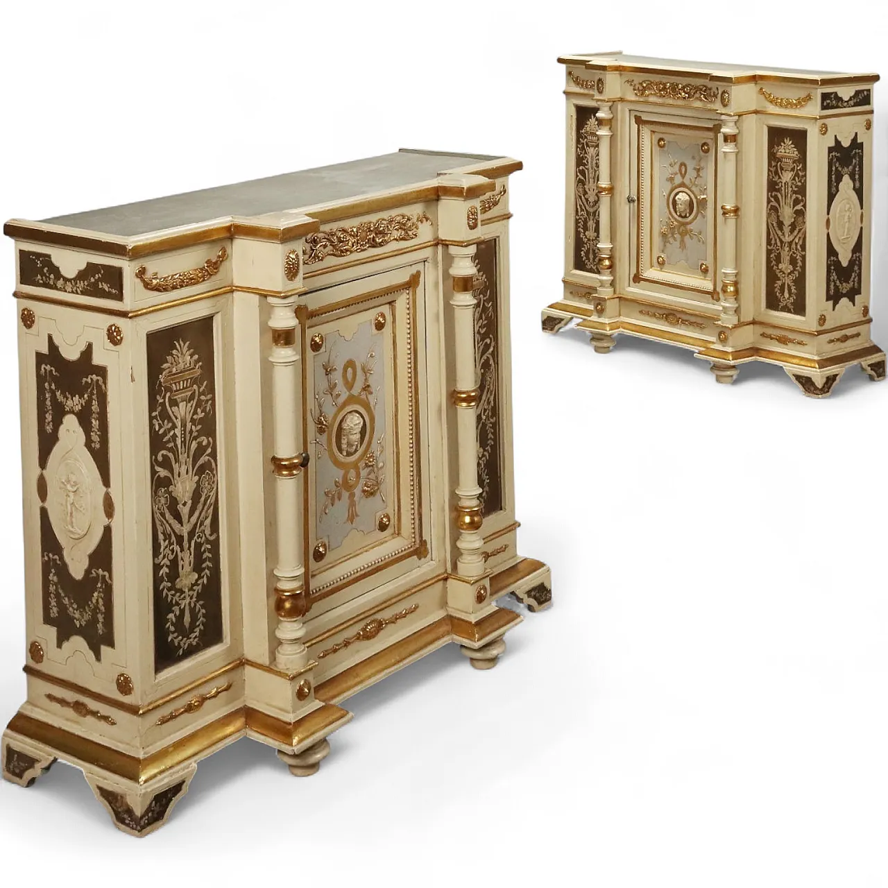 Pair of lacquered, carved and gilded fir sideboards, late 19th century 11