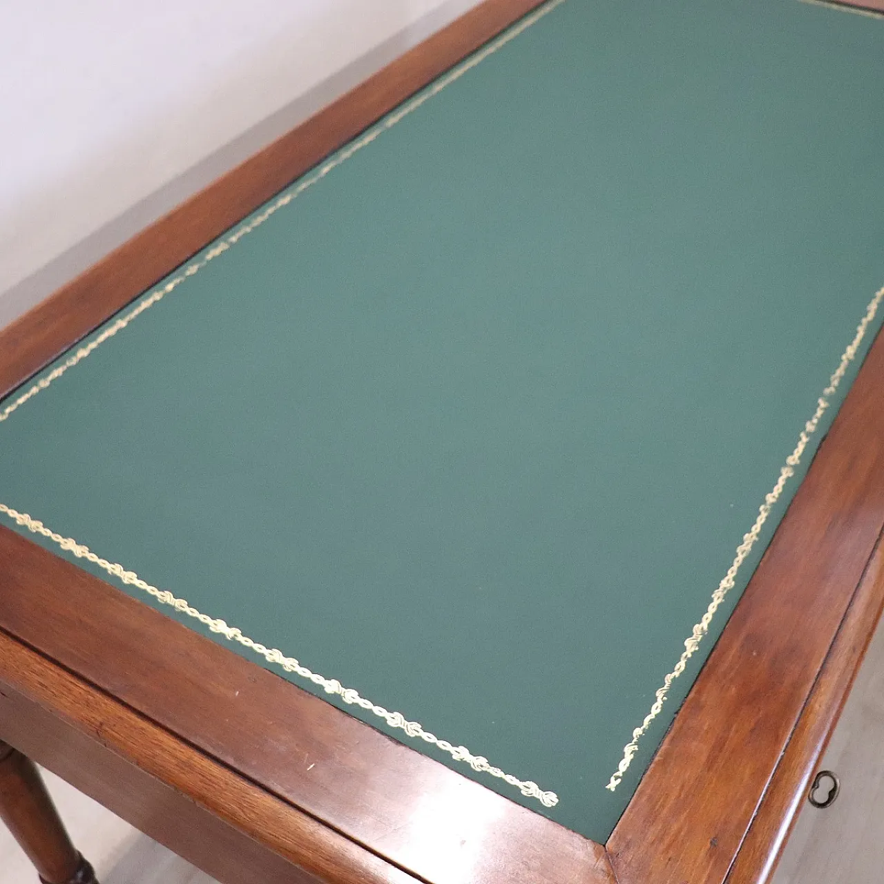 Louis Philippe walnut desk with green top restored, mid-19th century 10