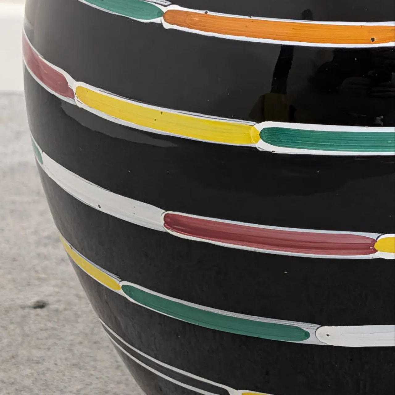 Vaso Piero Dorazio per Deruta in ceramica policroma smaltata, anni ’80 2