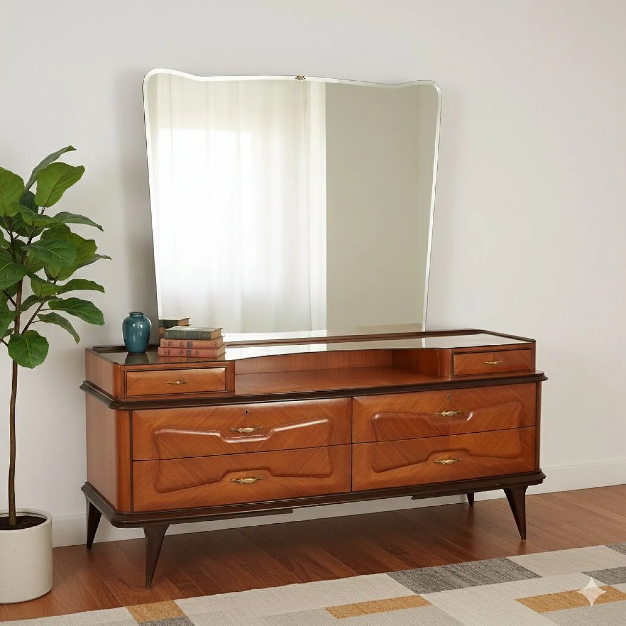 Mobile con impiallacciatura di legno esotico e piano in vetro, '900 2