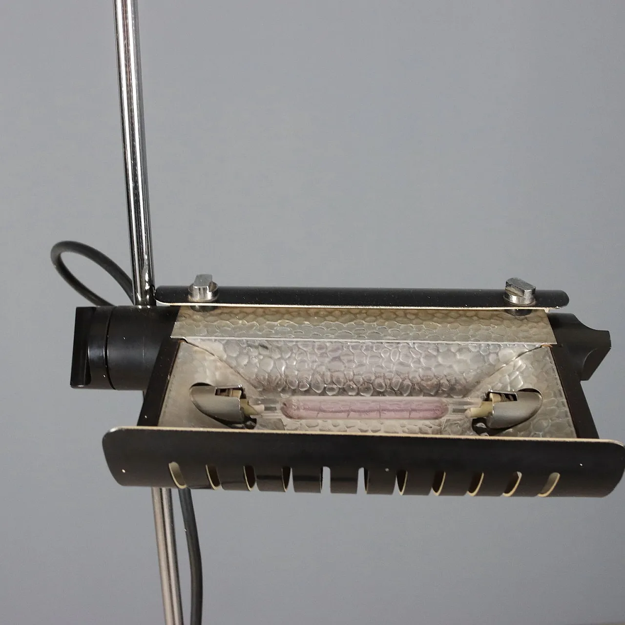 Lacquered and chrome metal floor lamp, 20th century 8