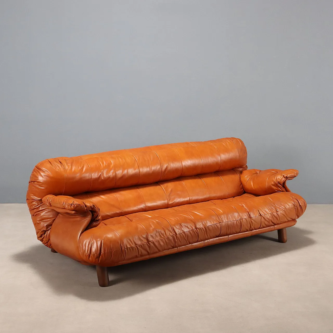 Divano in legno e pelle, '900 1