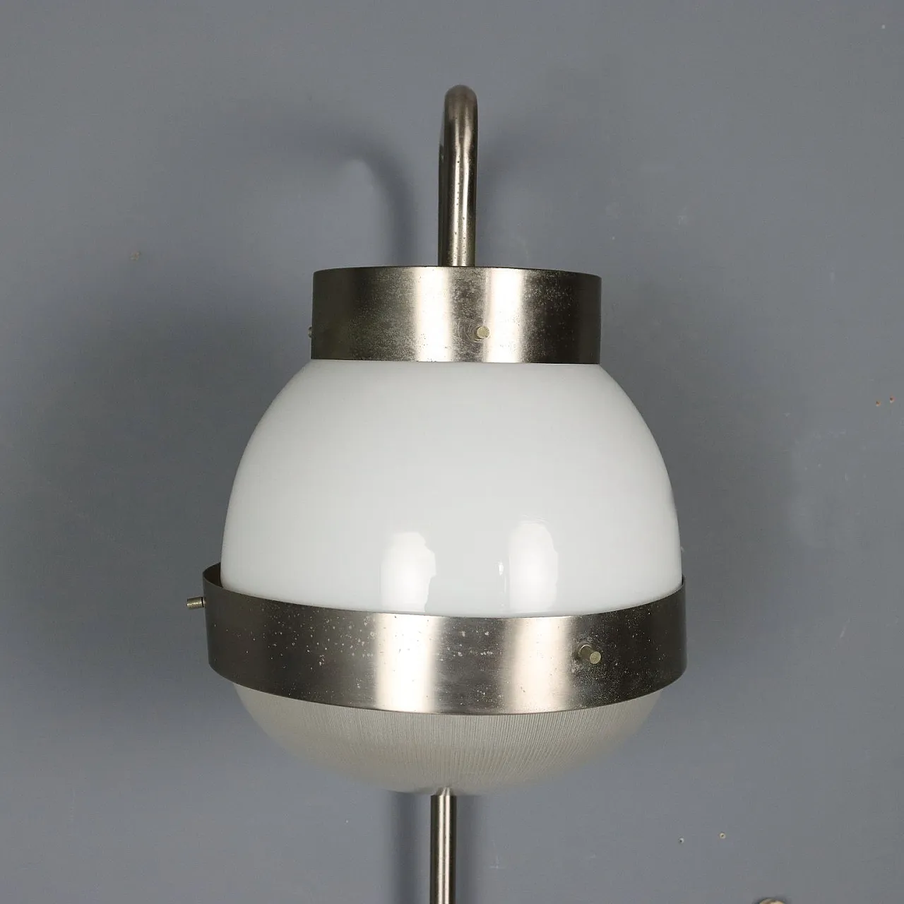 Applique regolabile in metallo spazzolato con diffusore in vetro, '900 7