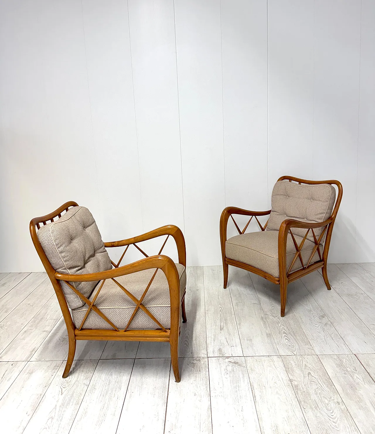 Coppia di poltrone attribuite a Paolo Buffa, anni '50 6