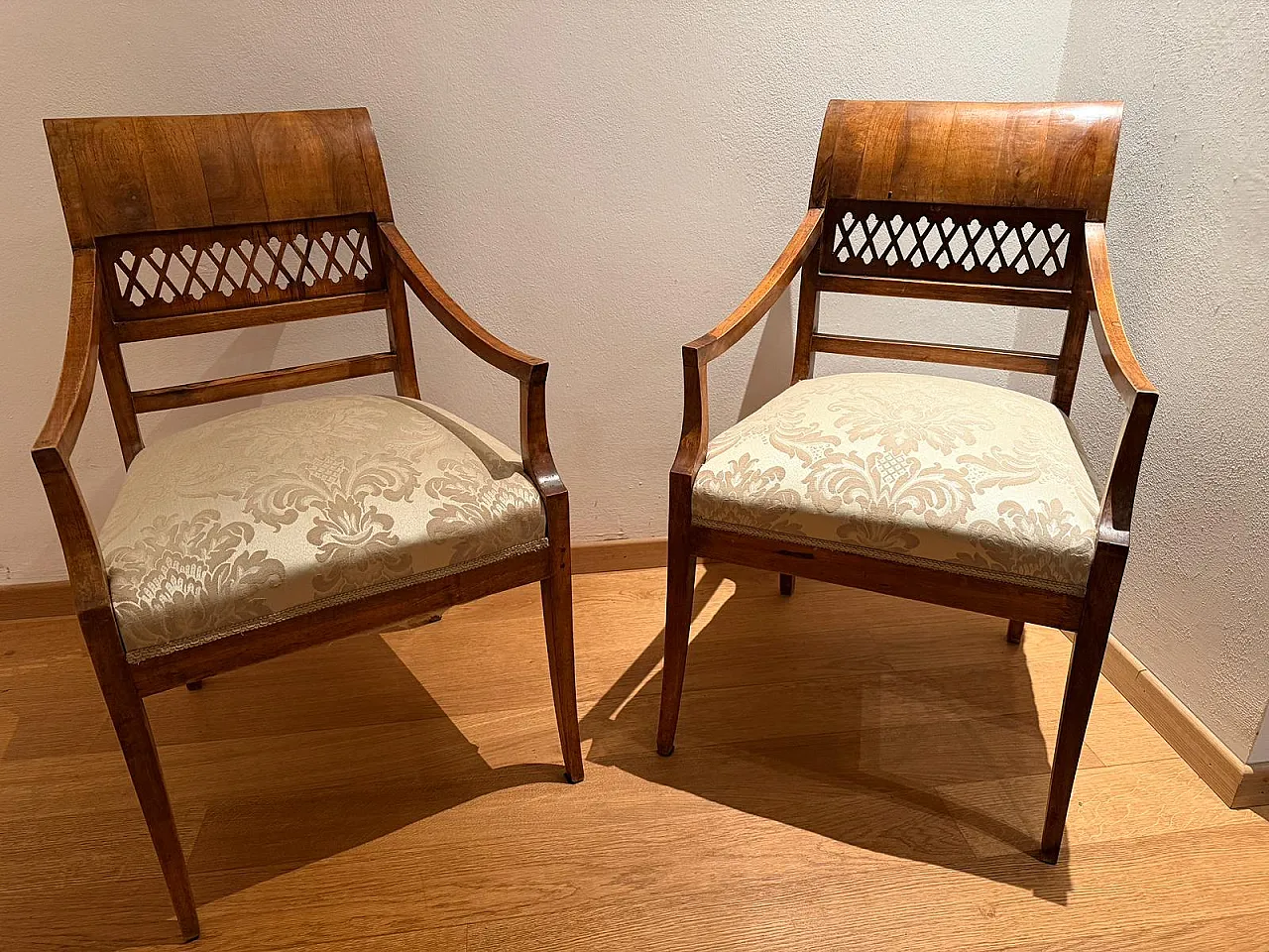Mid-Century Italian Neoclassical Style Walnut Armchairs, 1950s 3