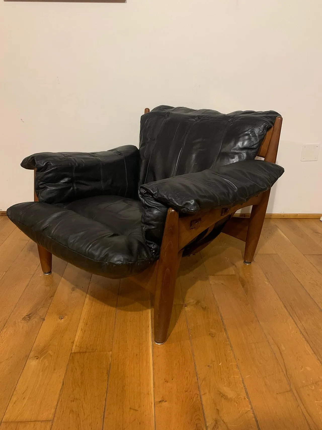 N.2 Poltrone "Sheriff" di Sergio Rodriguez per Isa Bergamo 3