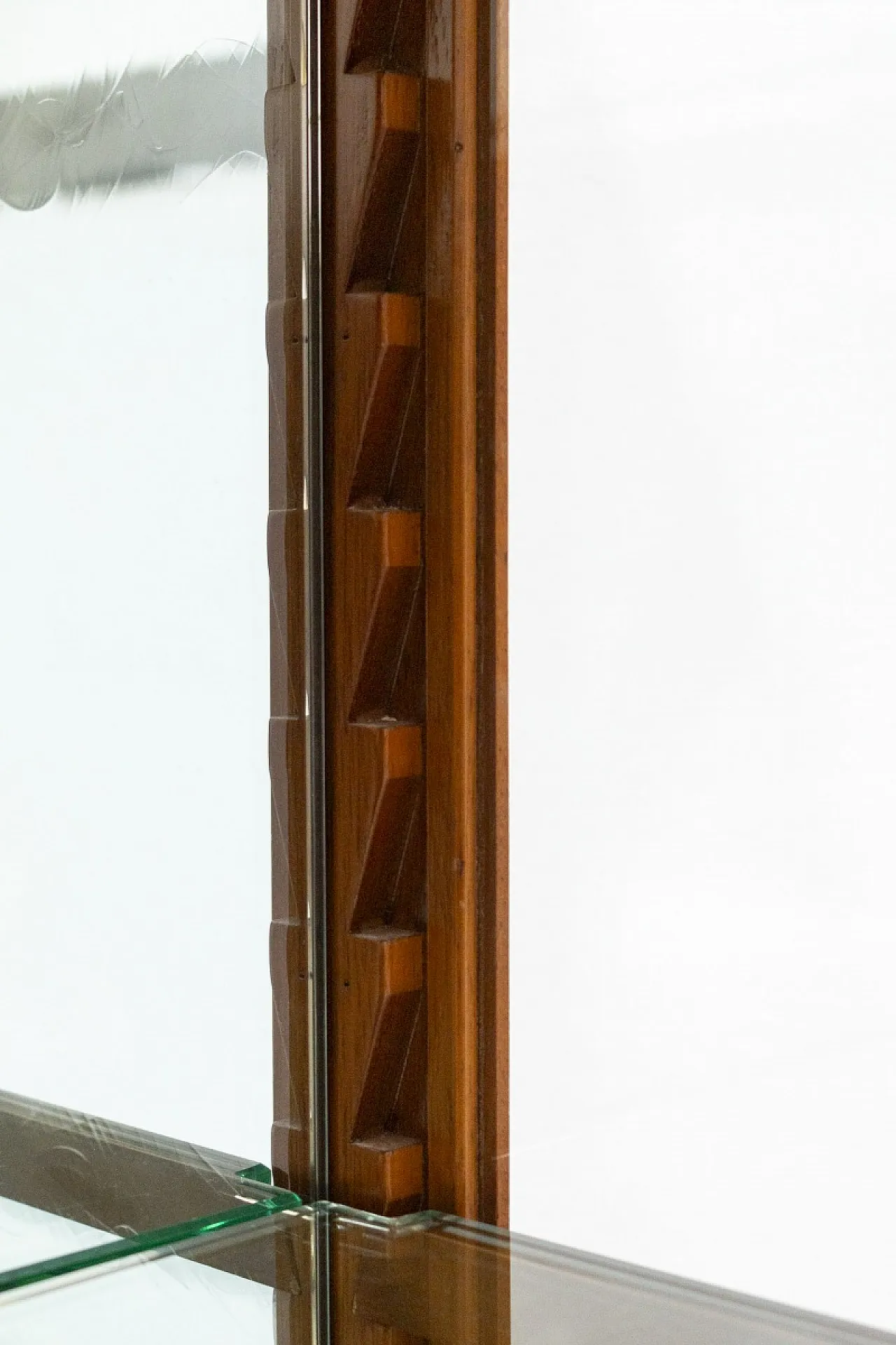 Walnut wood display case, 2000s 12