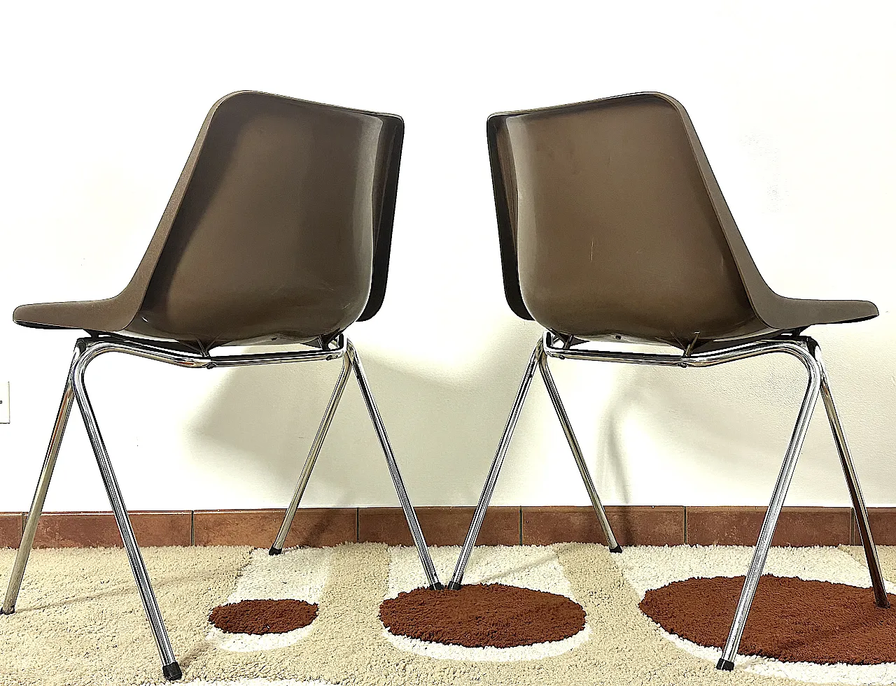 Pair of Polyprop chairs by Robin Day -Hille for Anonima Castelli, 70s 6