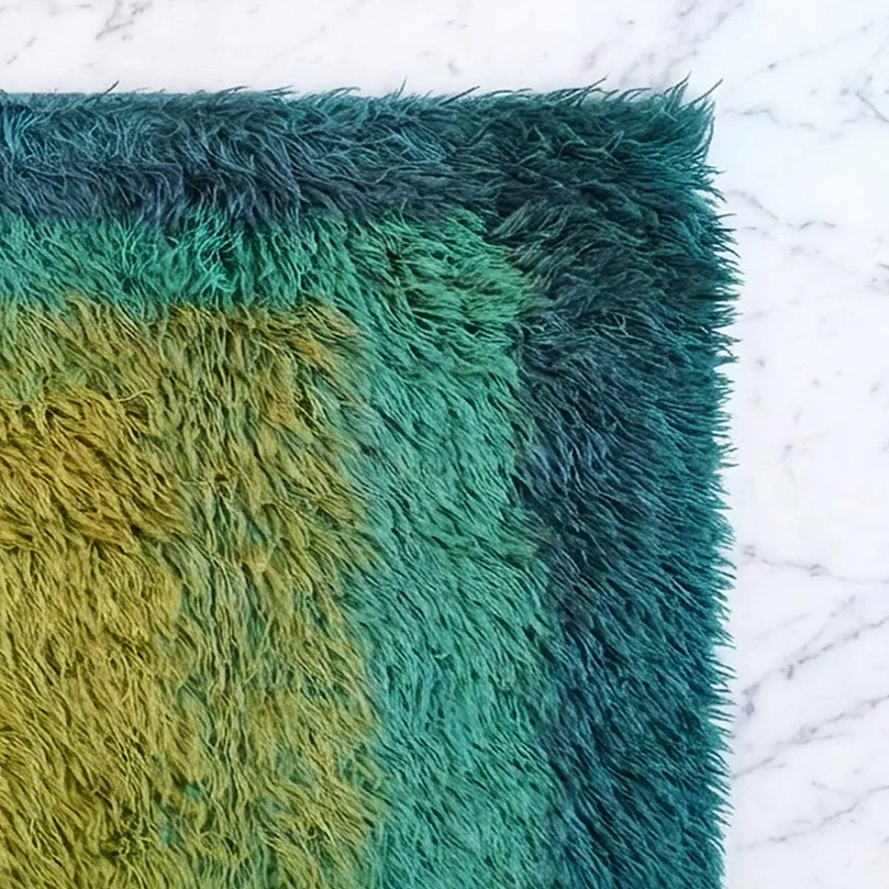 Mid-Century Modern Homage to the Square shag rug, 1970s 6