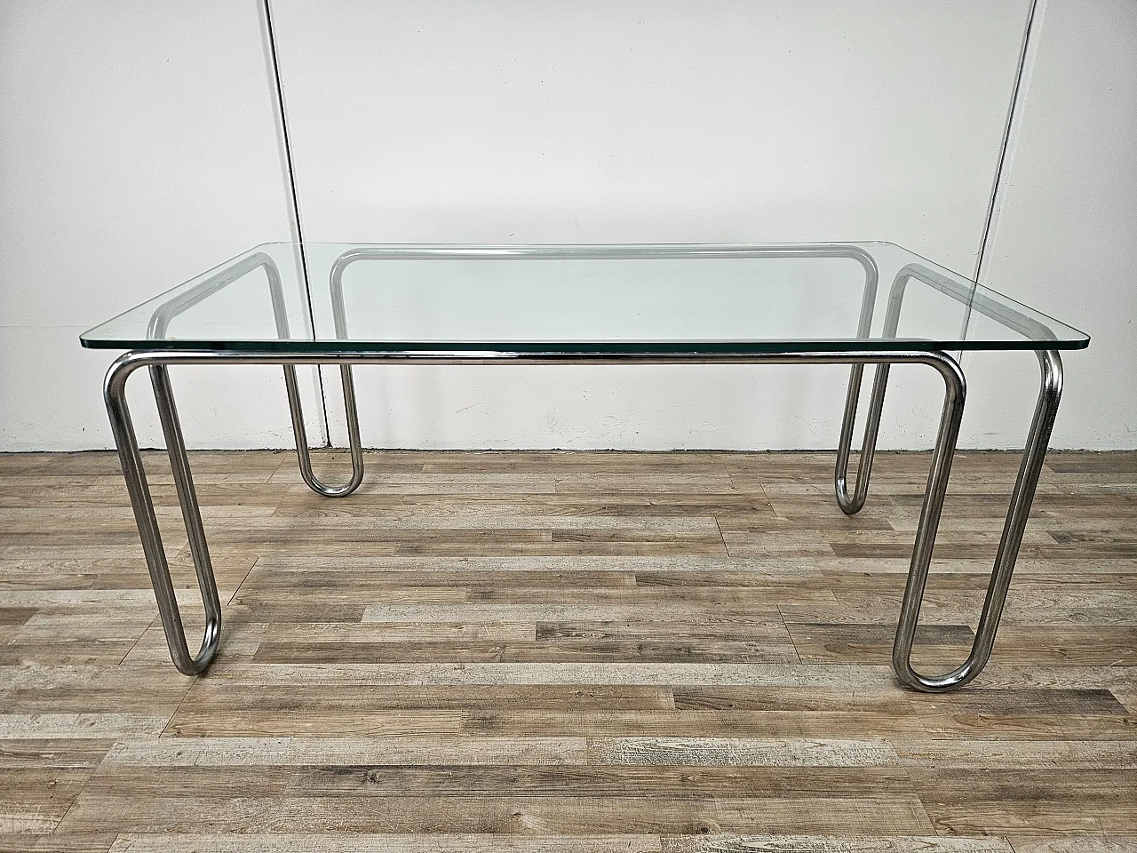 Bauhaus table in chromed tubing and glass, 70s 1