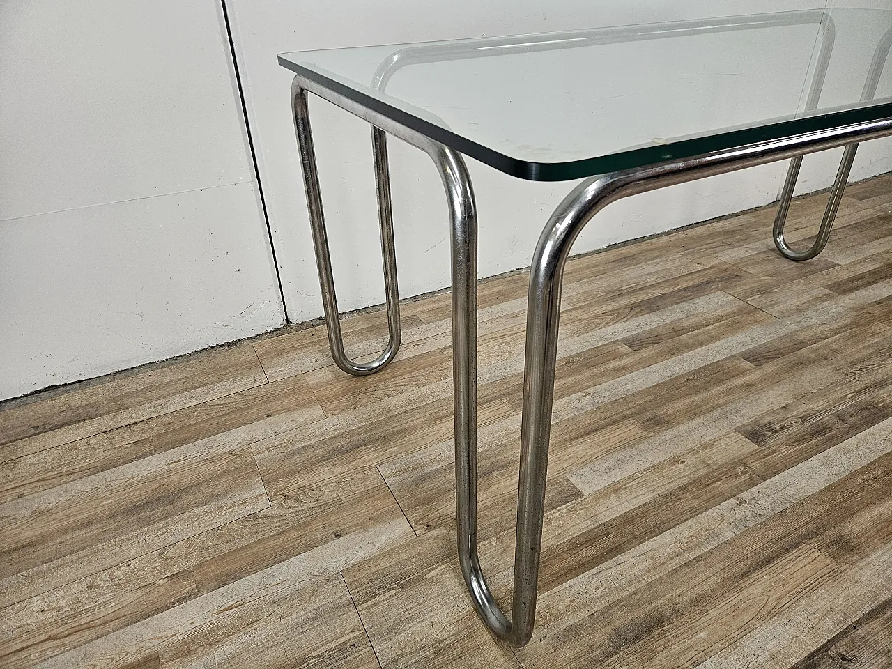 Bauhaus table in chromed tubing and glass, 70s 2