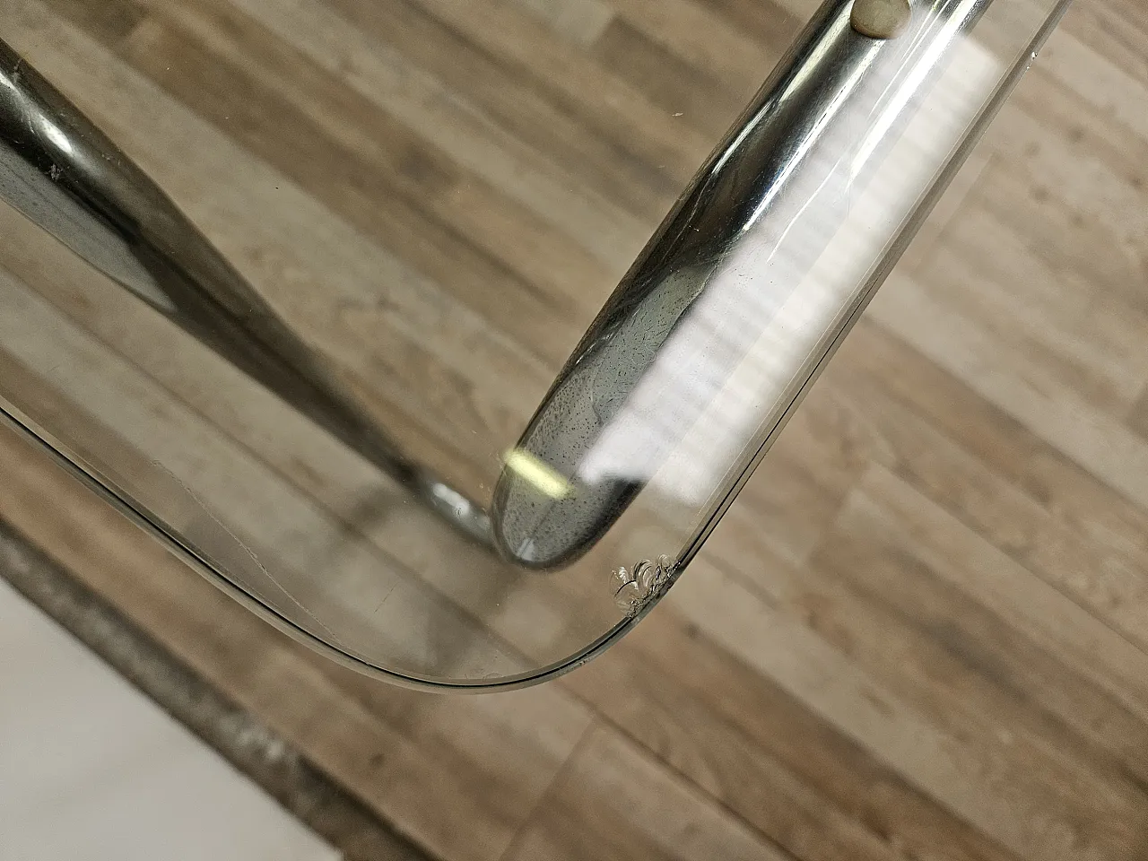 Bauhaus table in chromed tubing and glass, 70s 9