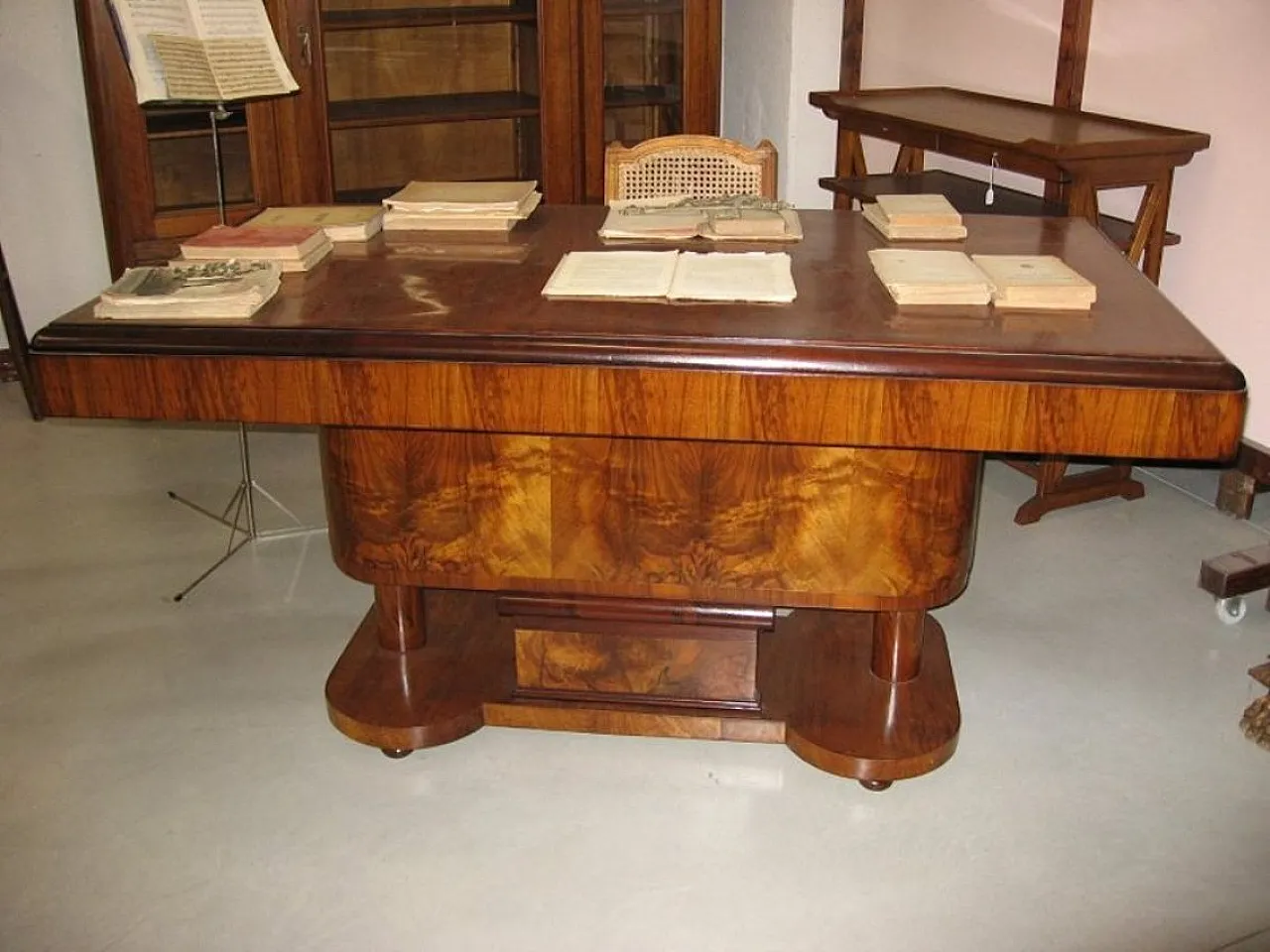 Table from, Decò style, 1930s 9