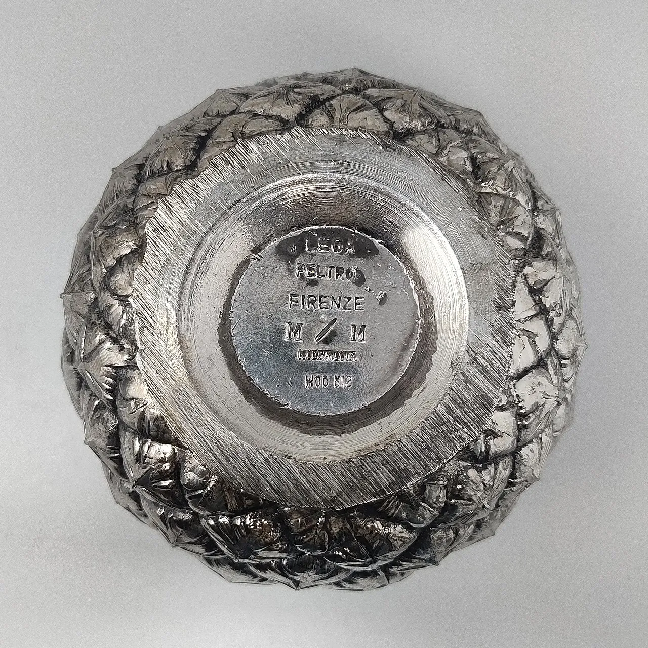 Secchiello Ananas di Mauro Manetti per Fonderia d'Arte, anni '60 8