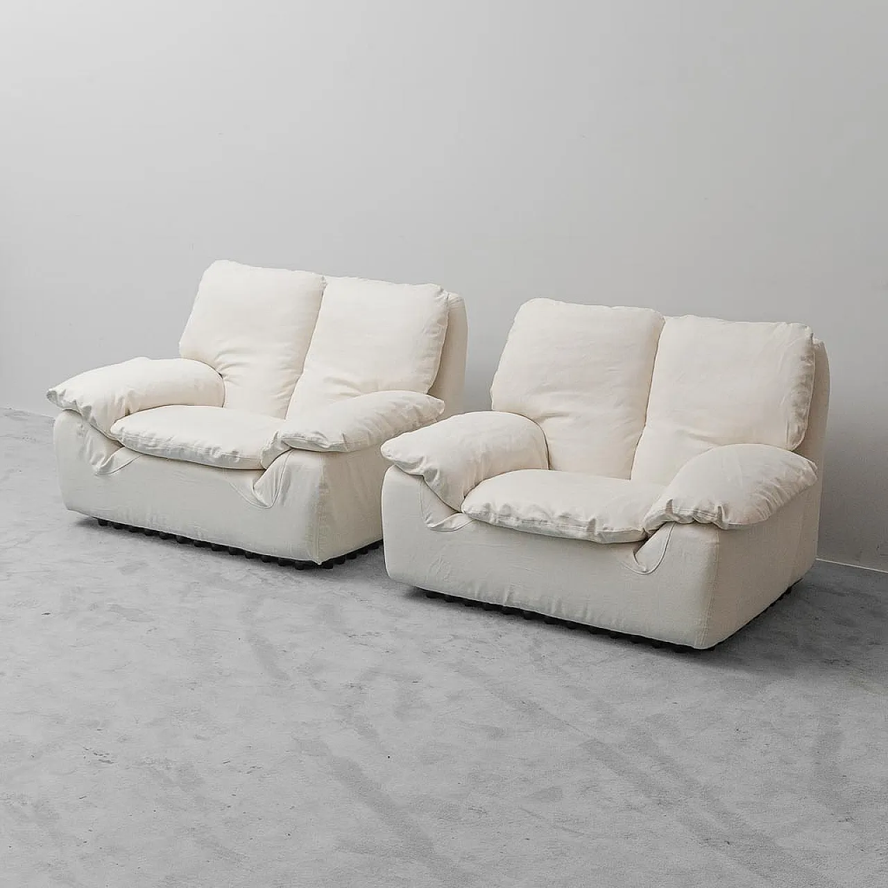 Pair of Bonheur armchairs by Ammannati and Vitelli for Brunati, 1970s 1