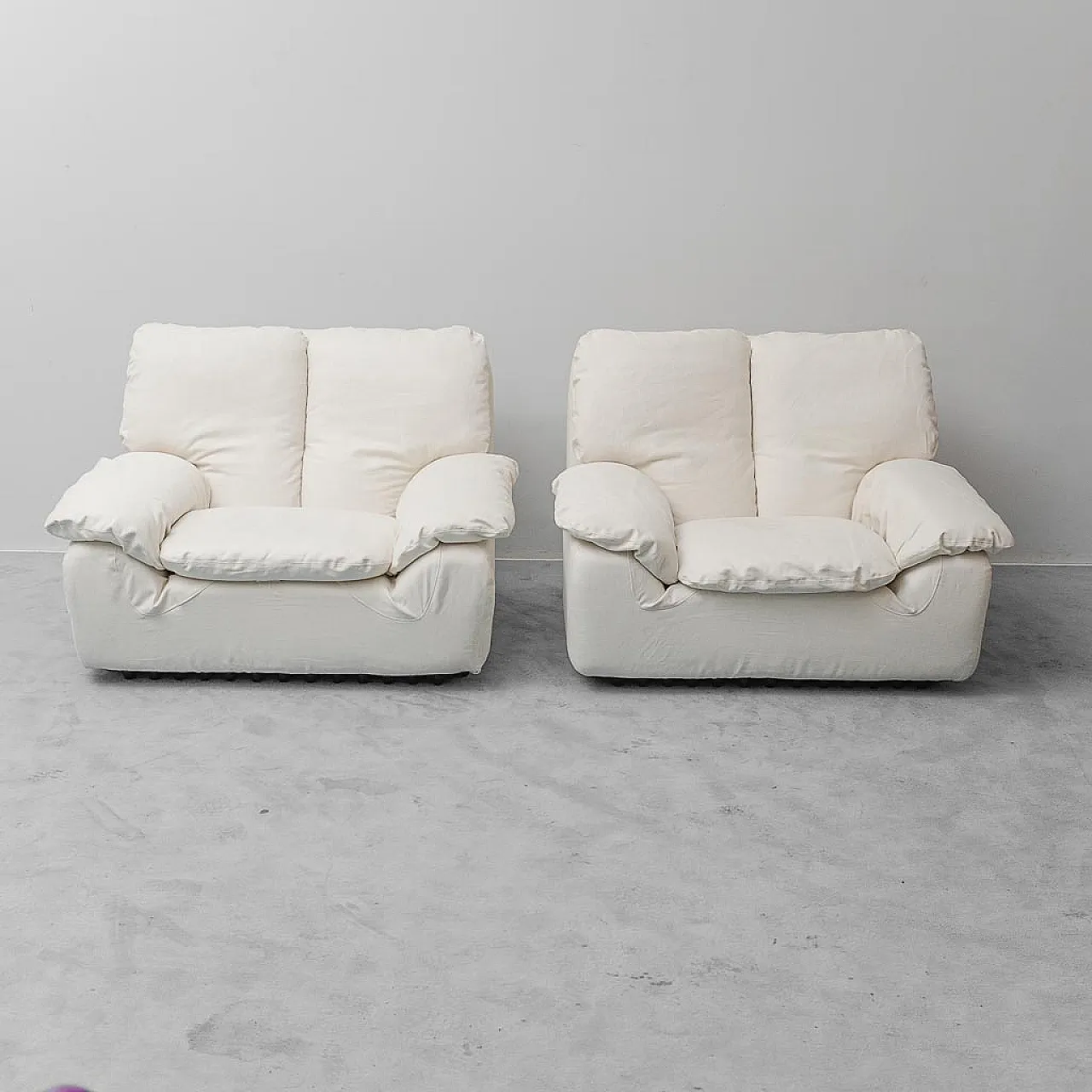 Pair of Bonheur armchairs by Ammannati and Vitelli for Brunati, 1970s 4