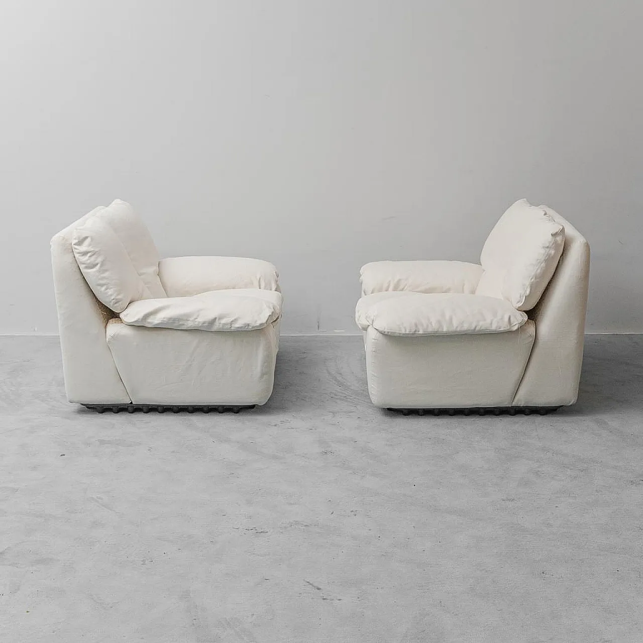 Pair of Bonheur armchairs by Ammannati and Vitelli for Brunati, 1970s 8