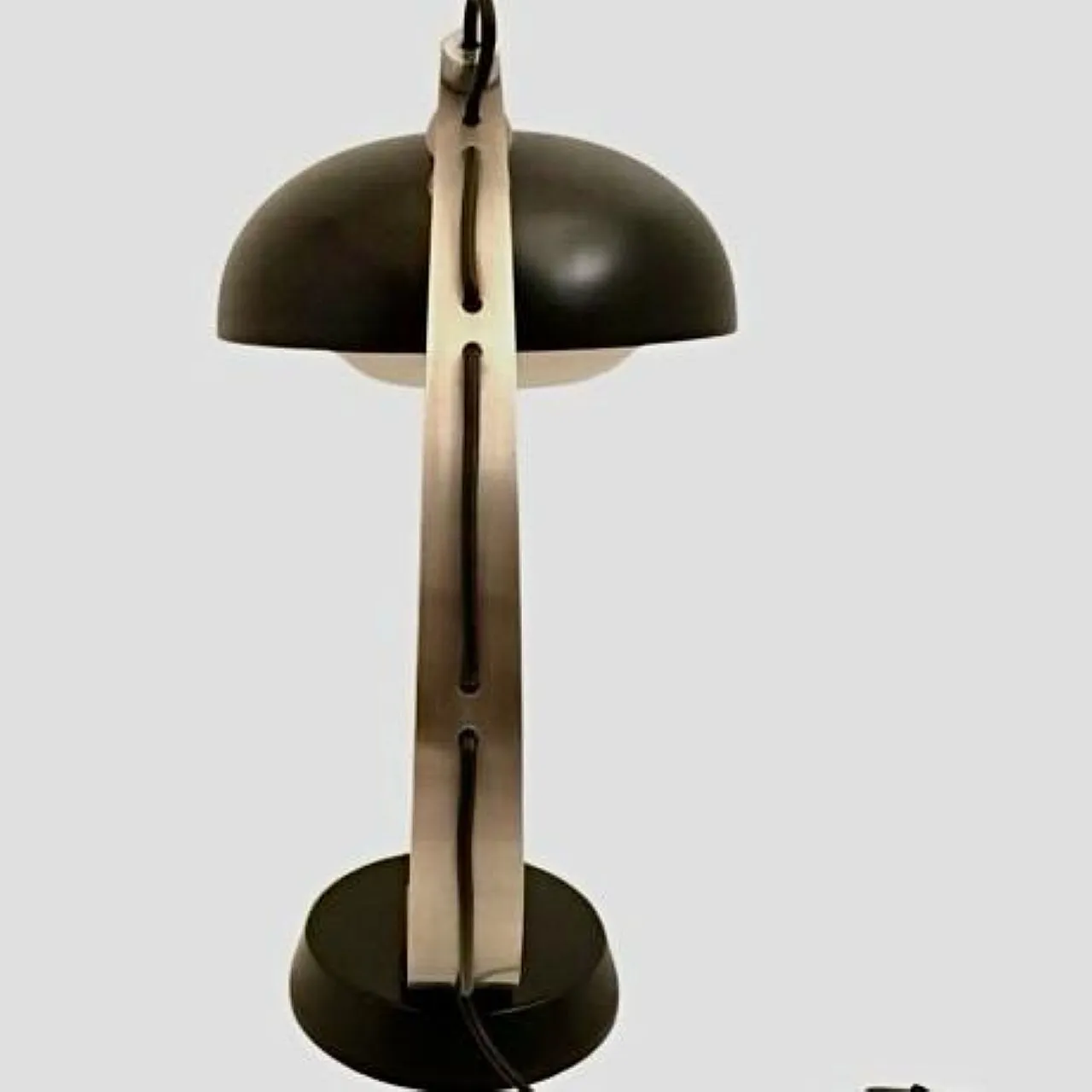 Table lamp attributed to Angelo Lelli for Arredoluce, 1970s 7