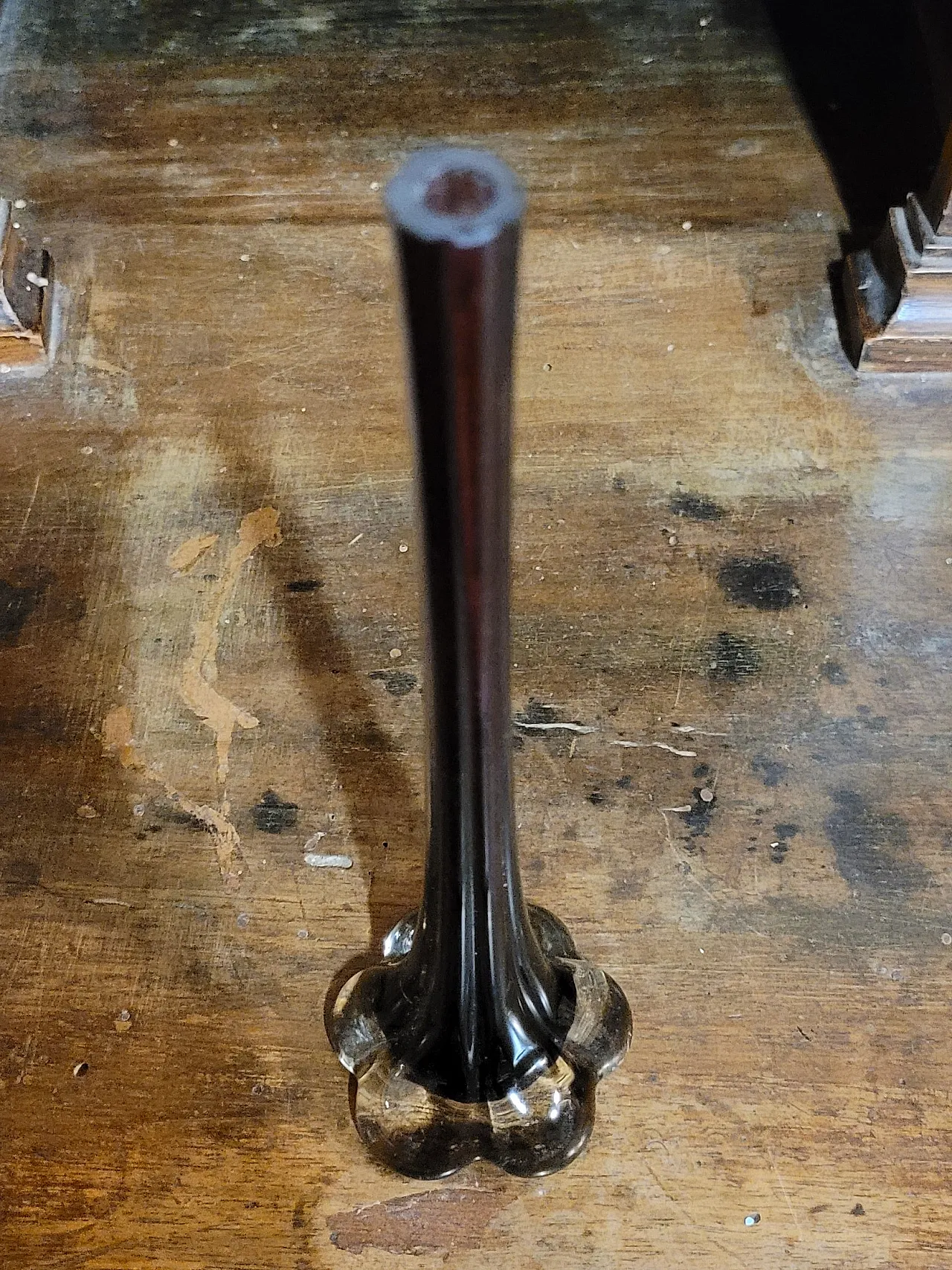 Single flower vase in burgundy glass, Murano, 70s 3