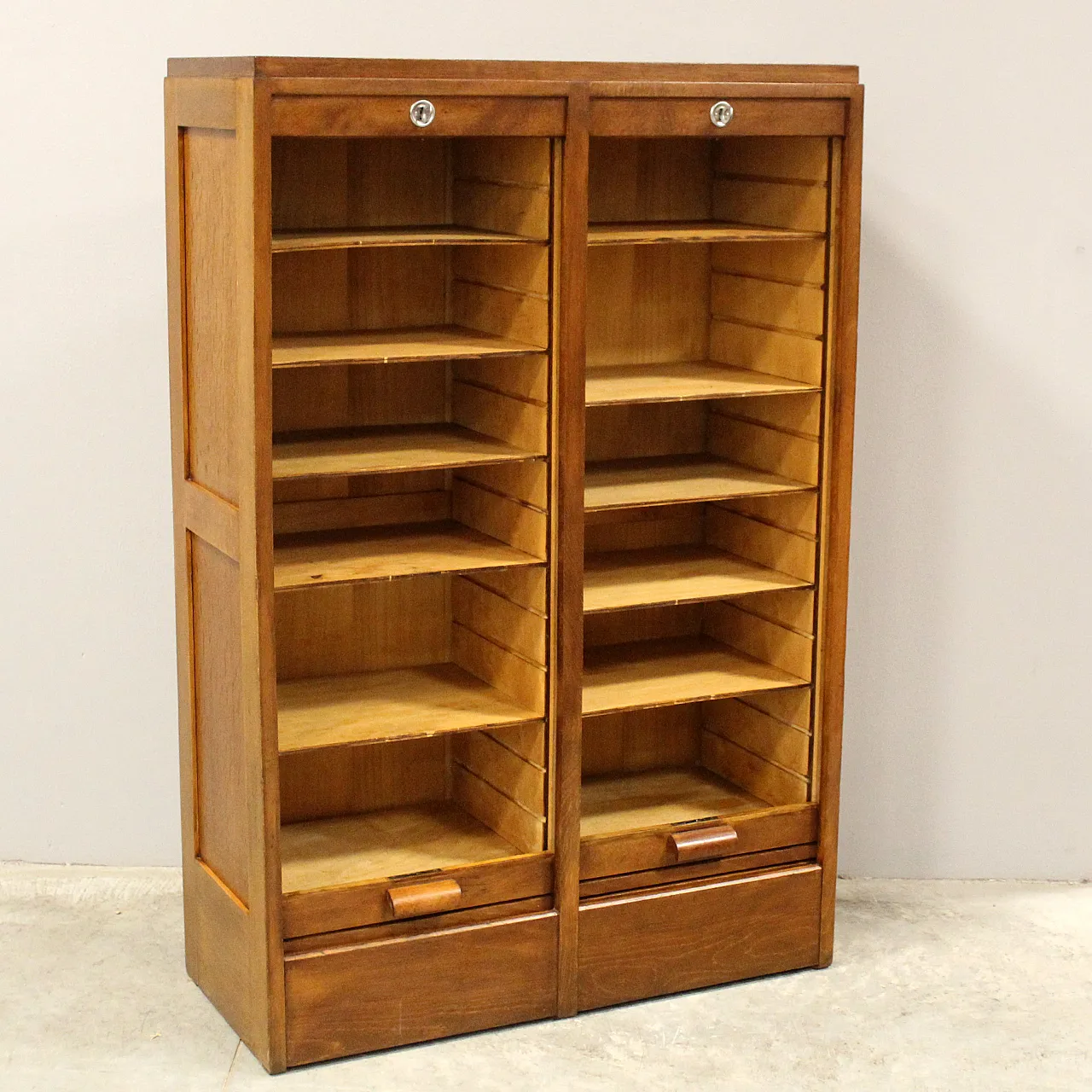 Archive filing cabinet with shutter, early 20th century 5