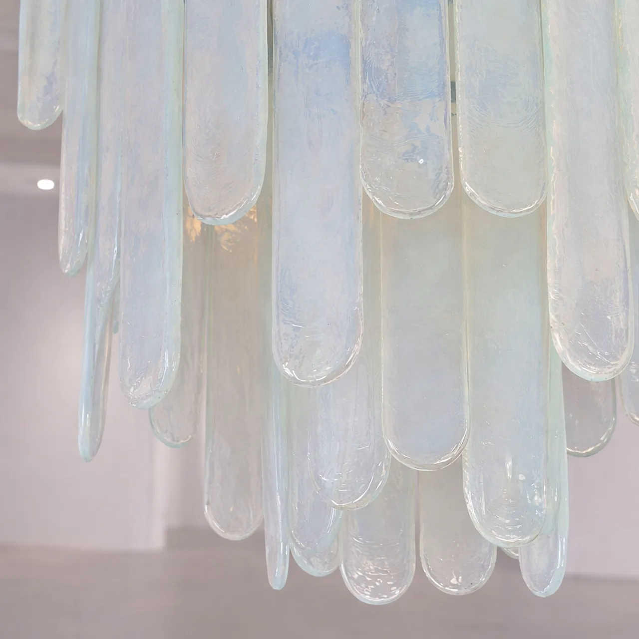 Opalescent Murano glass chandelier by Carlo Nason for Mazzega, 70s 3