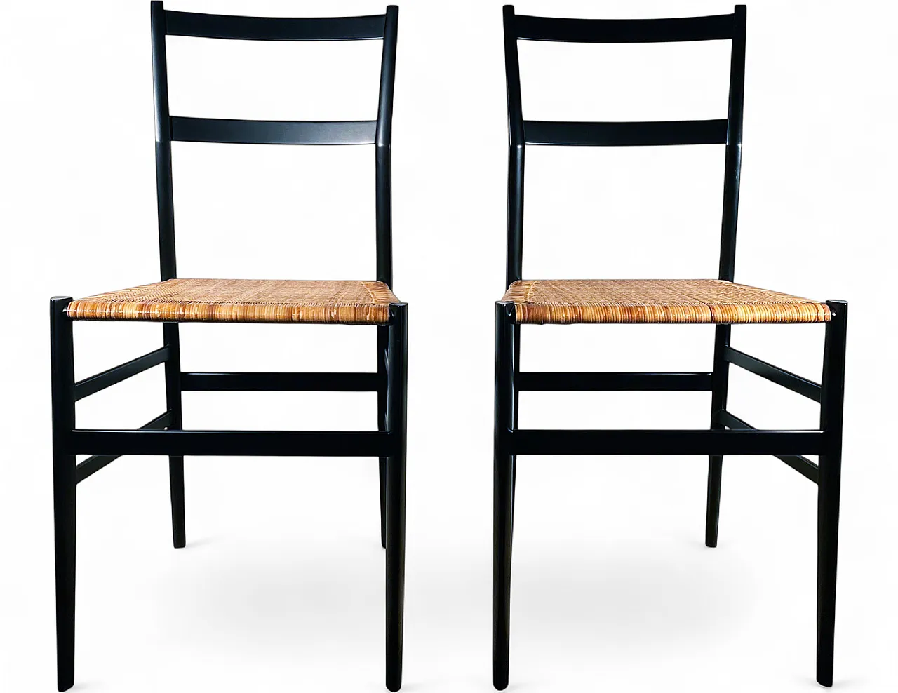 Coppia di sedie Superleggera di Gio Ponti per Cassina , anni 2000 30