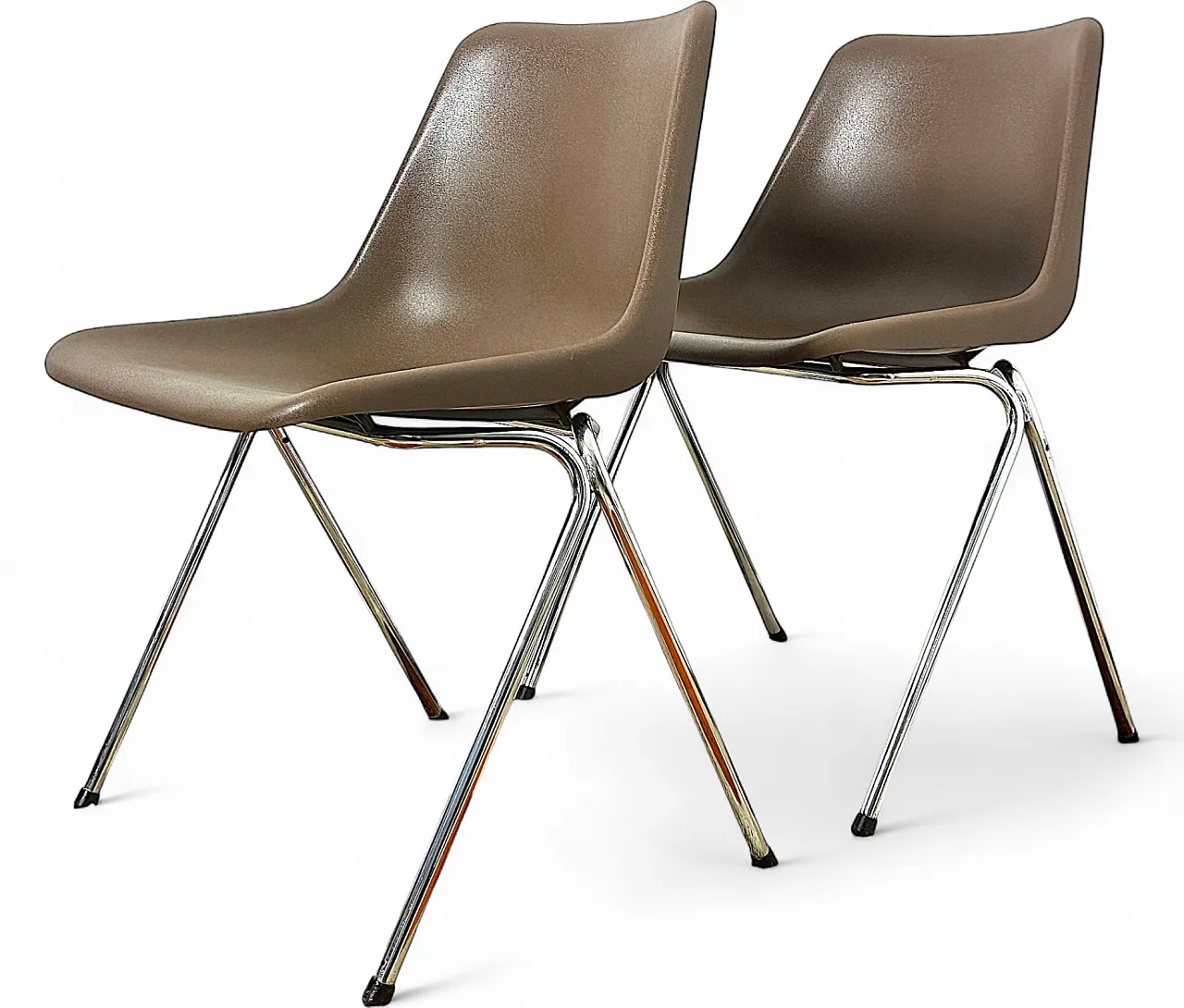 Pair of Polyprop chairs by Robin Day -Hille for Anonima Castelli, 70s 13