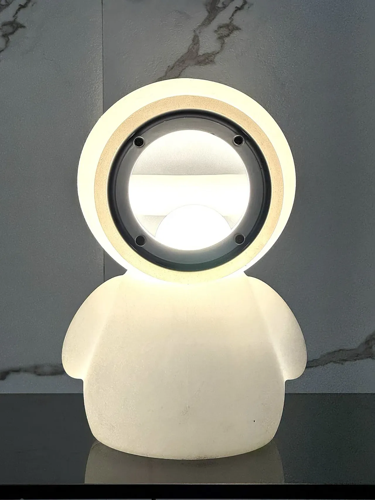 Space Age Astronaut lamp, 1980s 9