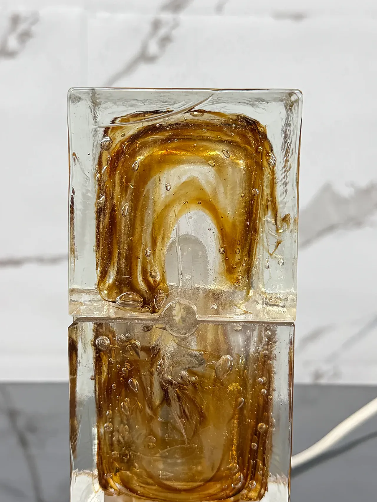 Pair of Cube table lamps, 1970s 10