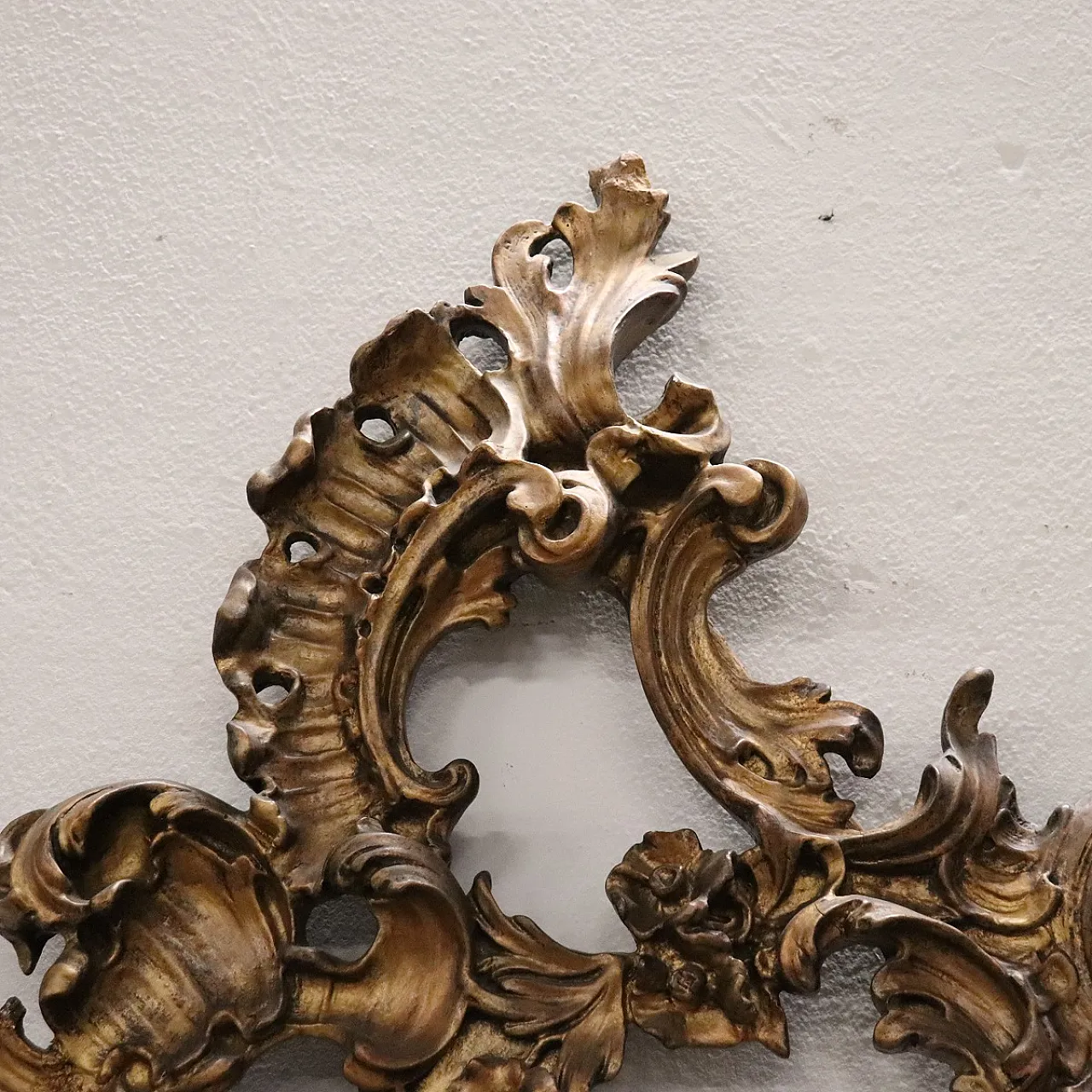 Scenografica grande specchiera in gesso, '800 2