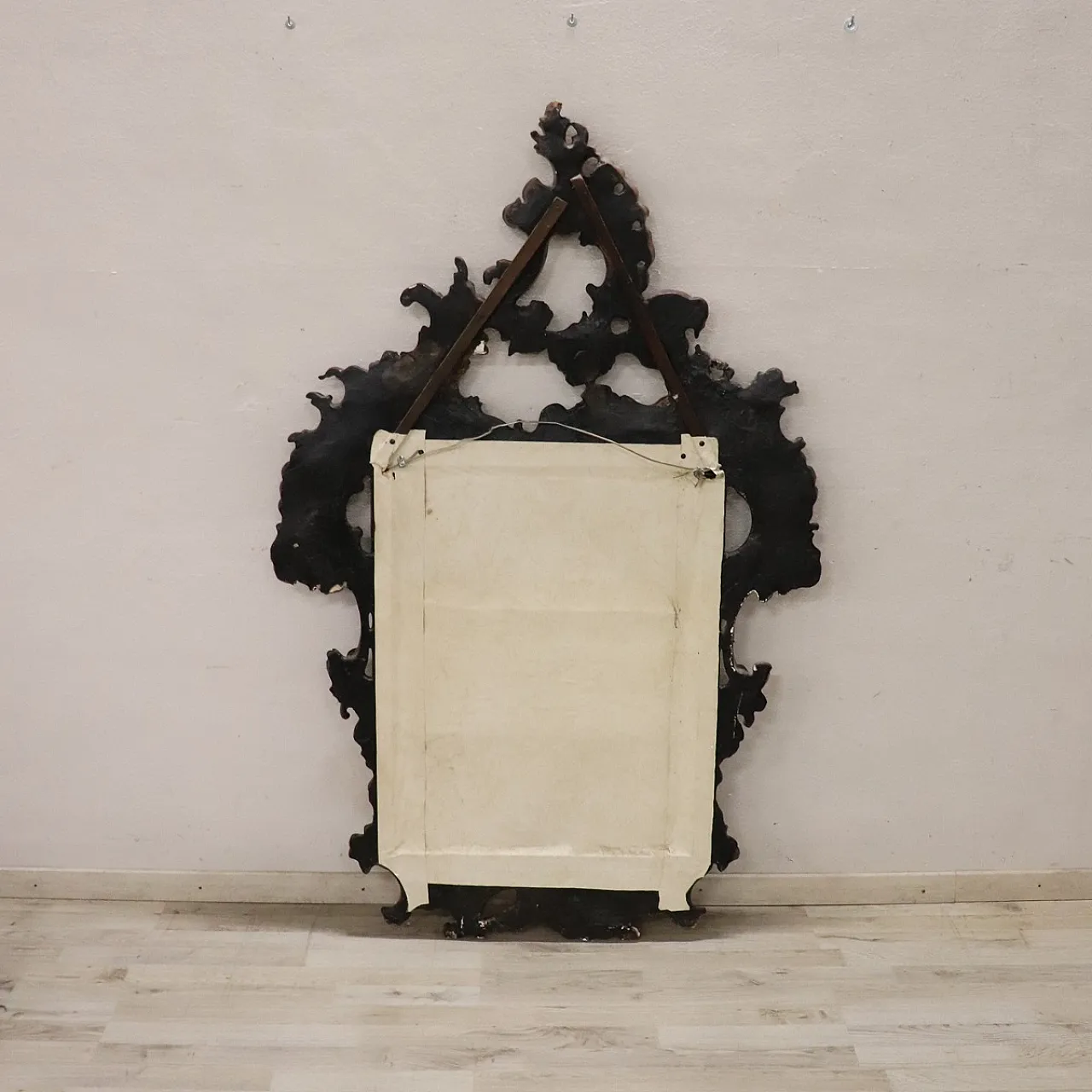 Scenografica grande specchiera in gesso, '800 12